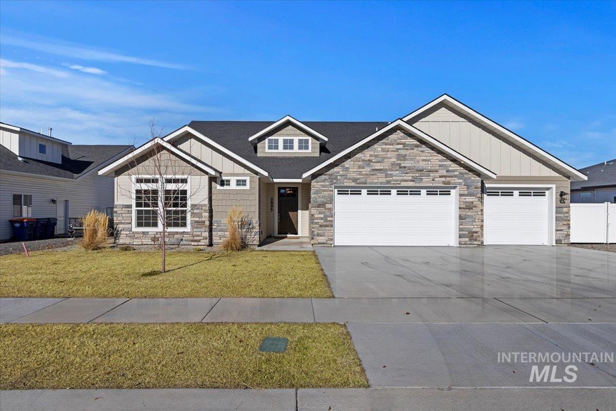 2895 Evening Sun Dr, Twin Falls, Idaho 83301-4891, 3 Bedrooms, 2.5 Bathrooms, Residential For Sale, Price $589,900, 98946810