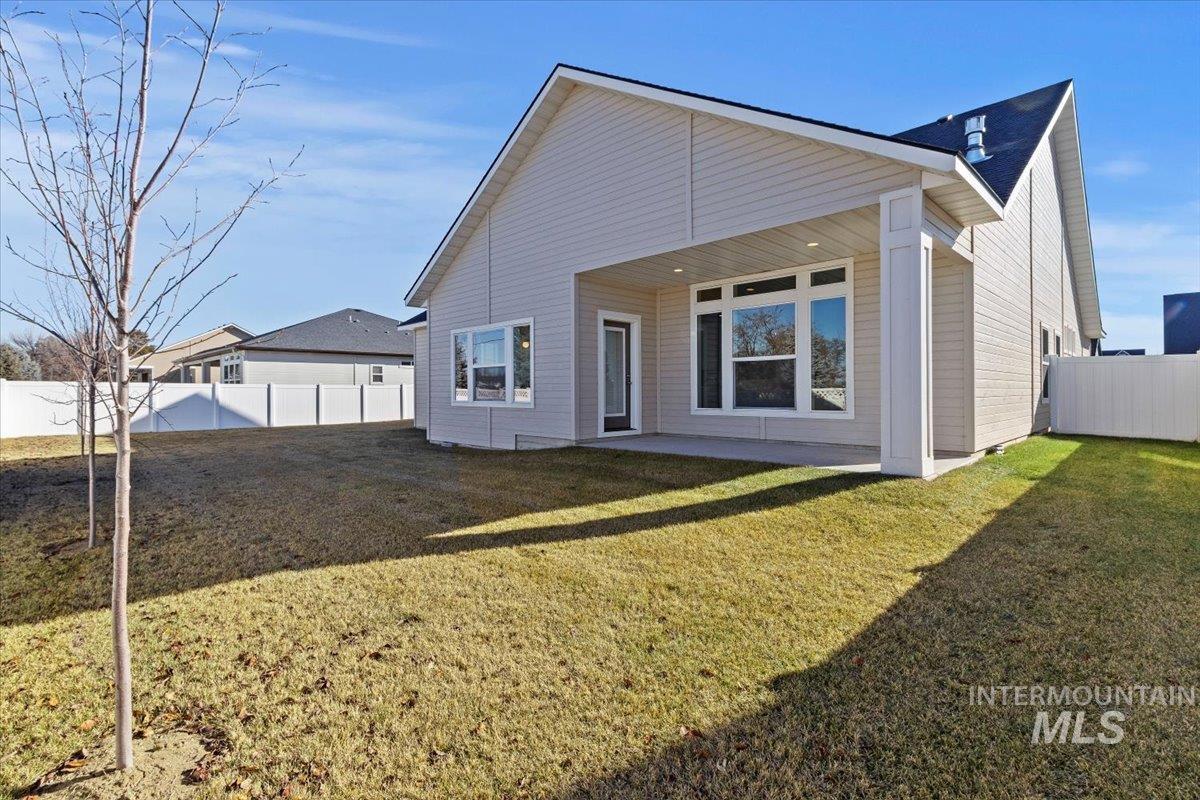 2895 Evening Sun Dr, Twin Falls, Idaho 83301-4891, 3 Bedrooms, 2.5 Bathrooms, Residential For Sale, Price $589,900, 98946810