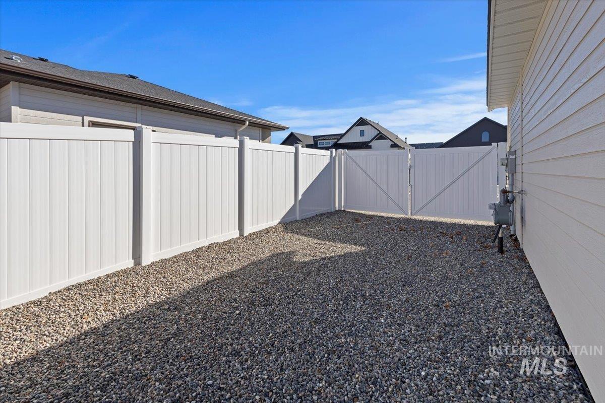 2895 Evening Sun Dr, Twin Falls, Idaho 83301-4891, 3 Bedrooms, 2.5 Bathrooms, Residential For Sale, Price $589,900, 98946810
