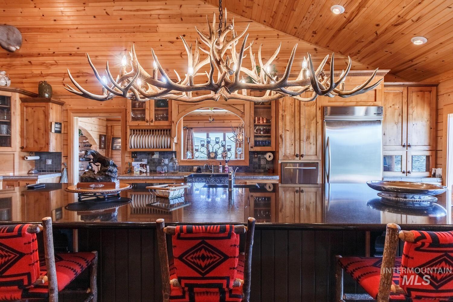 21800 Carringer, Mountain Home, Idaho 83647, 3 Bedrooms, 3 Bathrooms, Residential For Sale, Price $4,500,000, 98946812