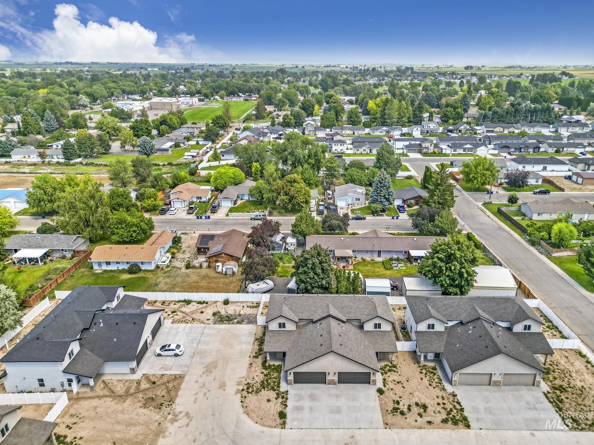 812, 816, 820, Jack Ave, Jerome, Idaho 83338, 4 Bedrooms, 2.5 Bathrooms, Residential Income For Sale, Price $2,376,000, 98946817
