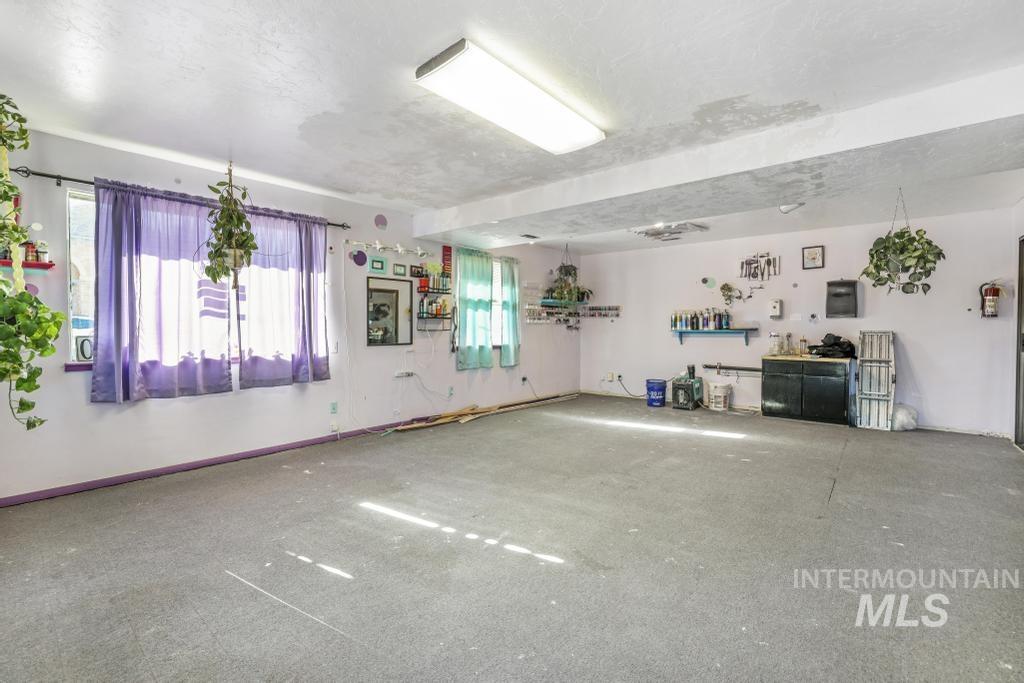 111 Main, Hagerman, Idaho 83332, 2 Bedrooms, 1 Bathroom, Residential Income For Sale, Price $549,900, 98946822