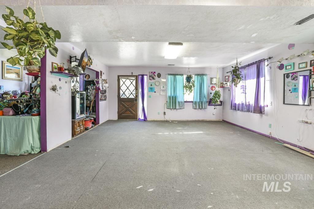 111 Main, Hagerman, Idaho 83332, 2 Bedrooms, 1 Bathroom, Residential Income For Sale, Price $549,900, 98946822