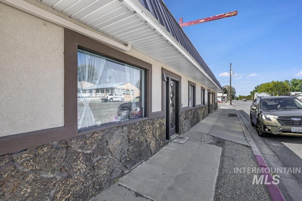111 Main, Hagerman, Idaho 83332, 2 Bedrooms, 1 Bathroom, Residential Income For Sale, Price $549,900, 98946822