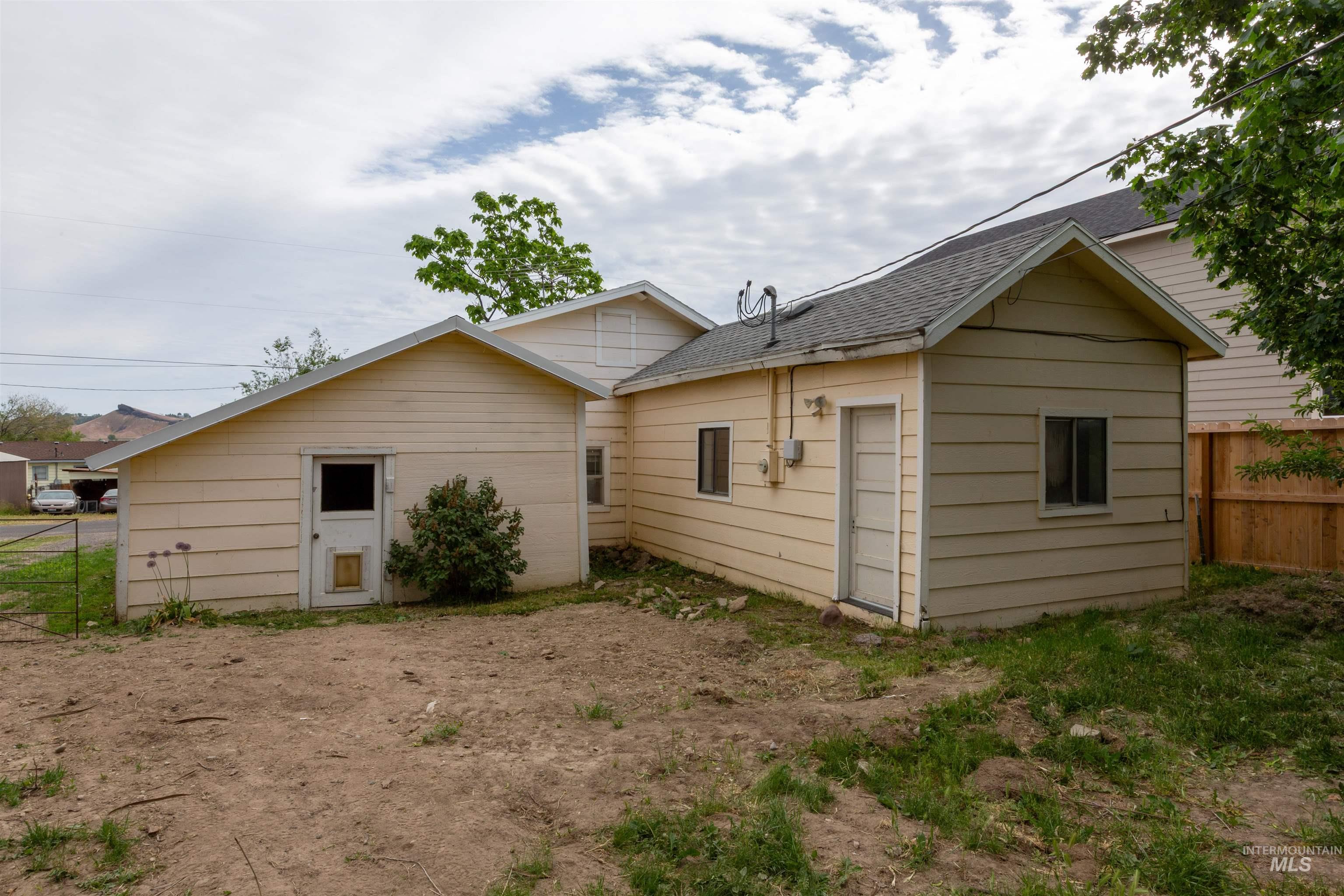 311 Patton St, Marsing, Idaho 83639-5107, 2 Bedrooms, 1 Bathroom, Residential For Sale, Price $235,000, 98946824