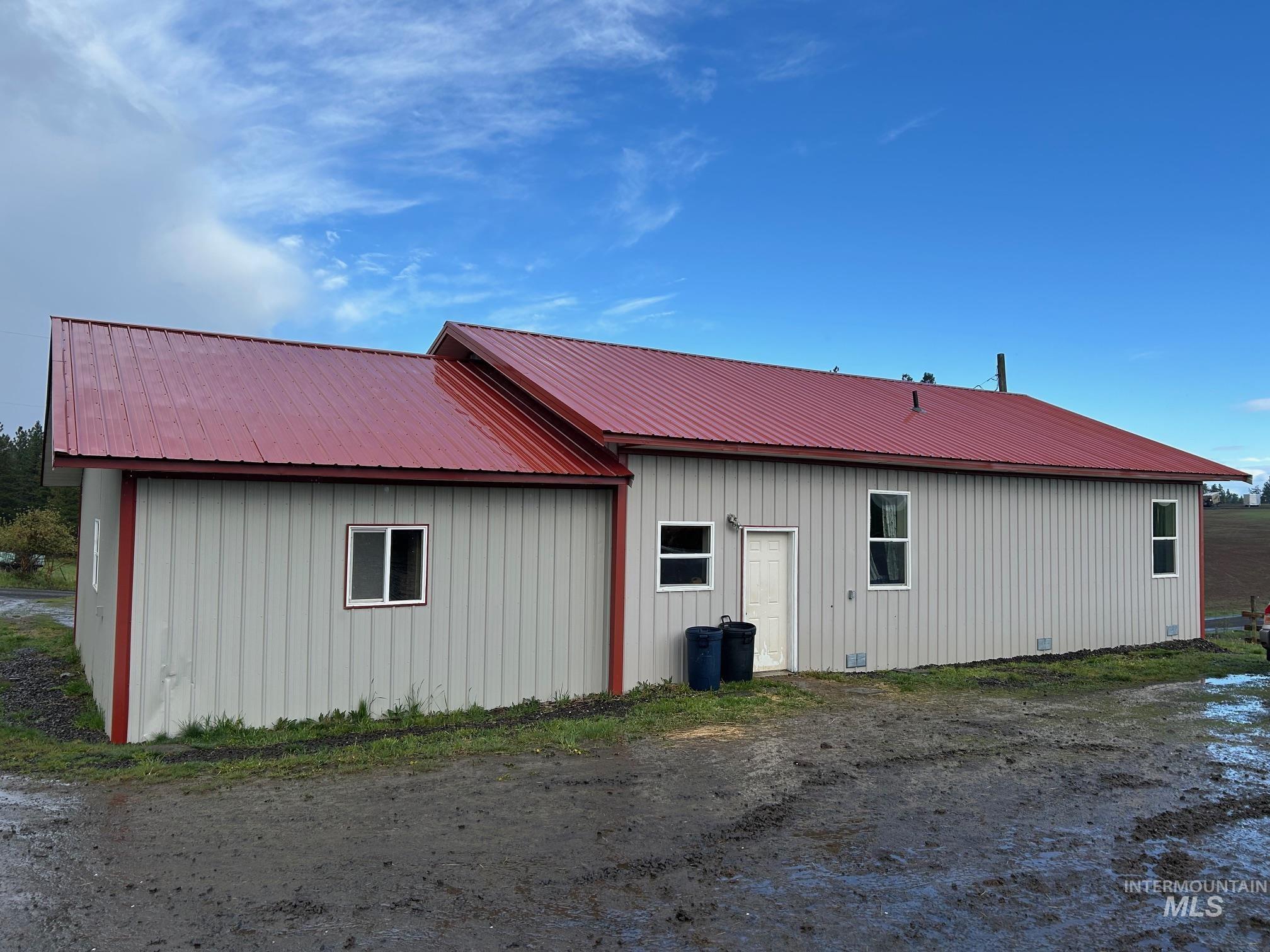 1585 Woodside Road, Winchester, Idaho 83555, 2 Bedrooms, 1 Bathroom, Residential For Sale, Price $525,000, 98946875