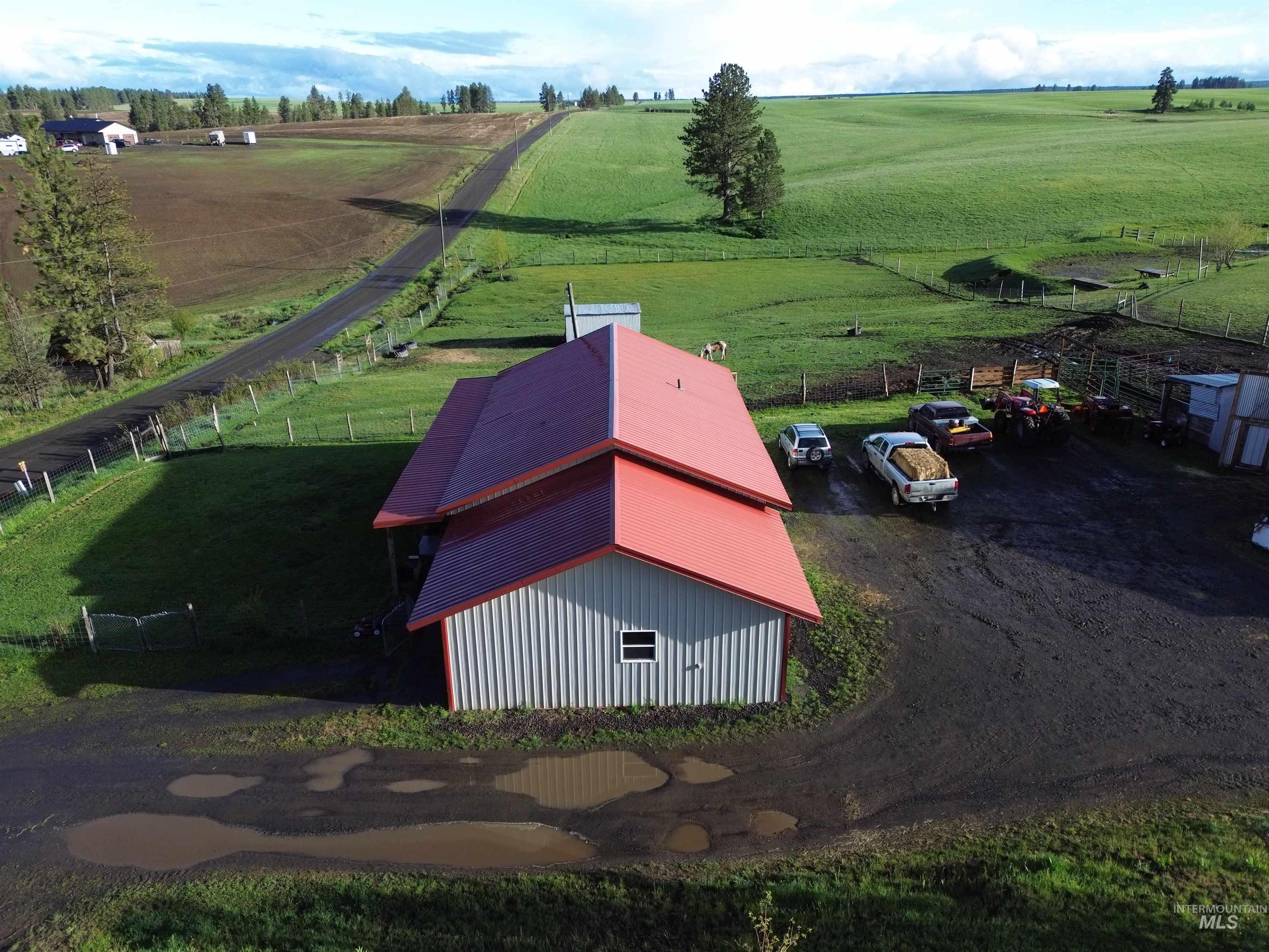 1585 Woodside Road, Winchester, Idaho 83555, 2 Bedrooms, 1 Bathroom, Residential For Sale, Price $525,000, 98946875
