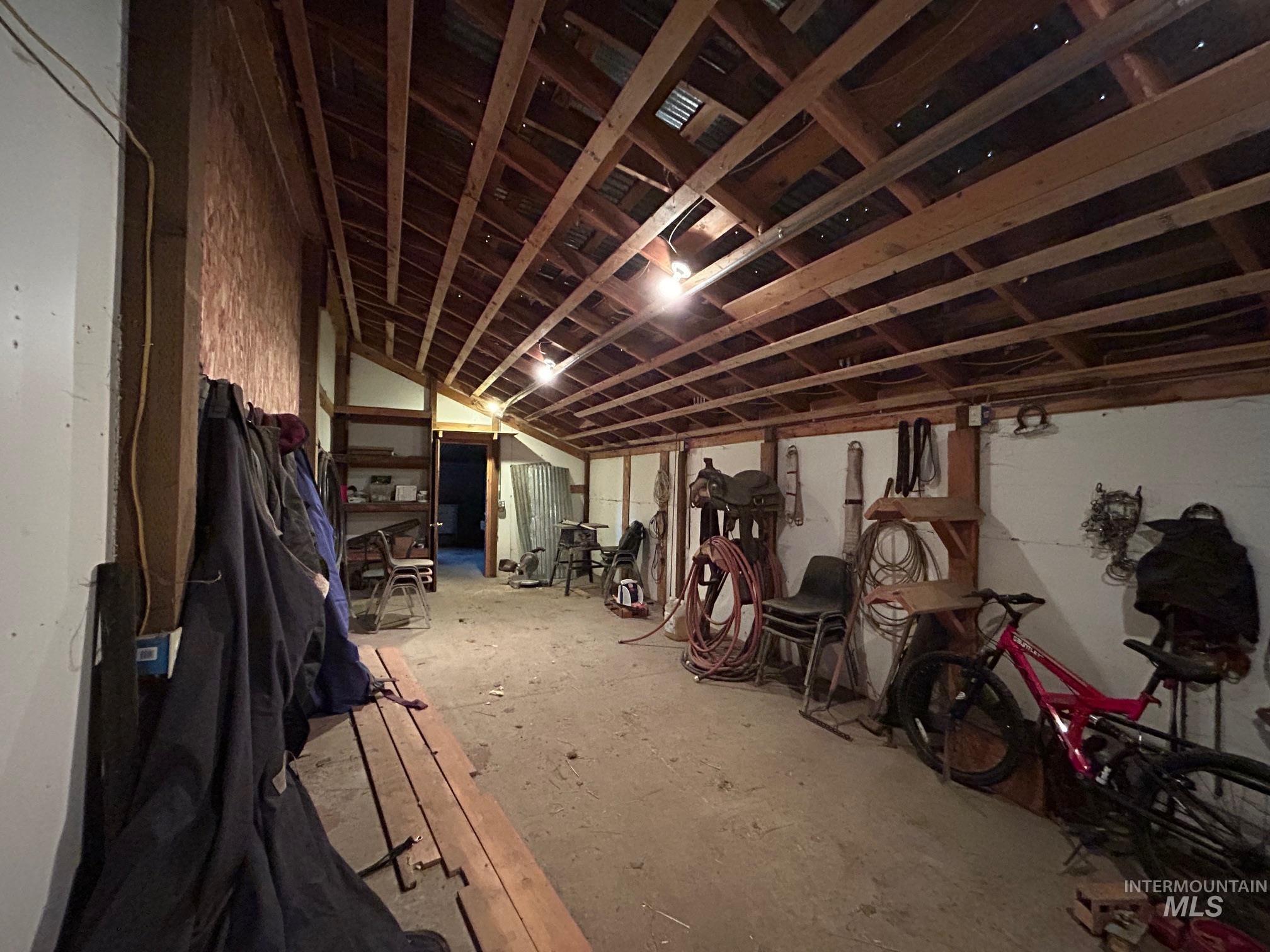 1585 Woodside Road, Winchester, Idaho 83555, 2 Bedrooms, 1 Bathroom, Residential For Sale, Price $525,000, 98946875