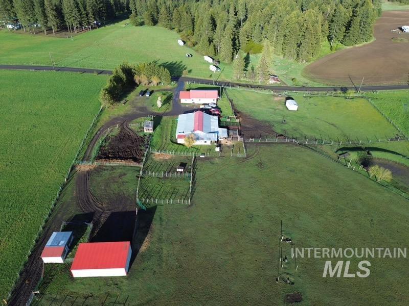 1585 Woodside Road, Winchester, Idaho 83555, 2 Bedrooms, 1 Bathroom, Residential For Sale, Price $525,000, 98946875