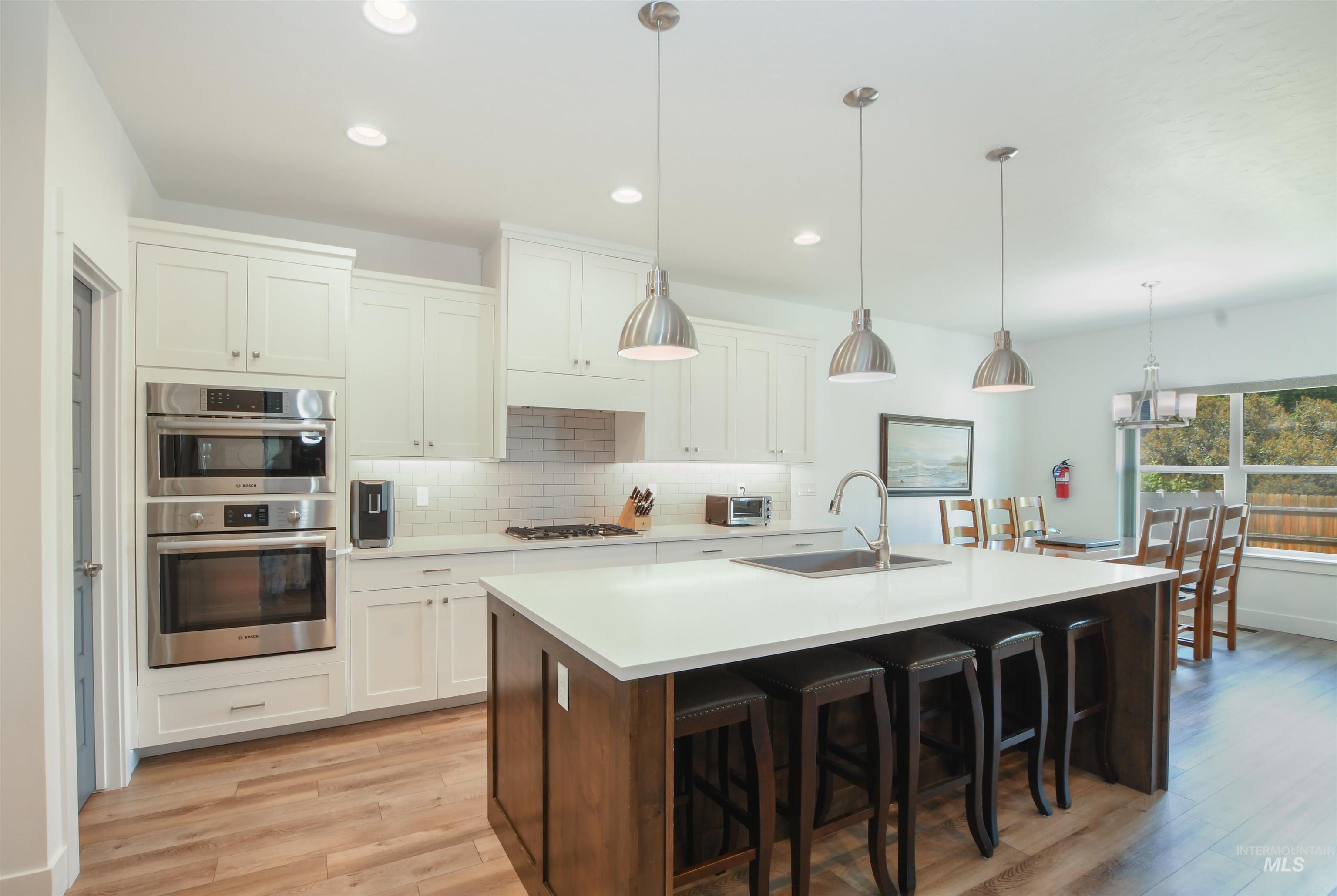 3908 E Park Ridge Dr, Nampa, Idaho 83687, 5 Bedrooms, 2.5 Bathrooms, Residential For Sale, Price $570,000, 98946878