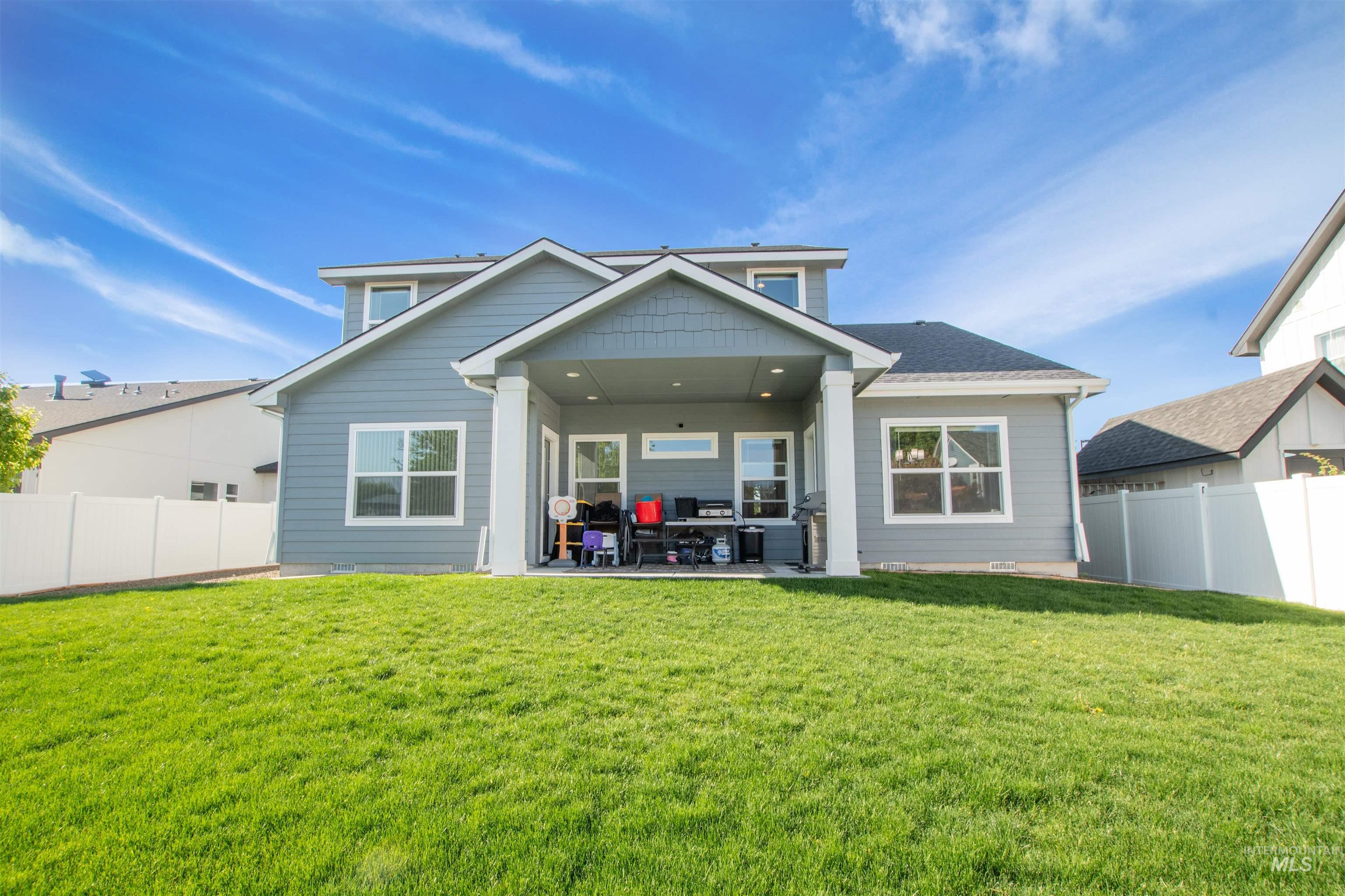 3908 E Park Ridge Dr, Nampa, Idaho 83687, 5 Bedrooms, 2.5 Bathrooms, Residential For Sale, Price $570,000, 98946878
