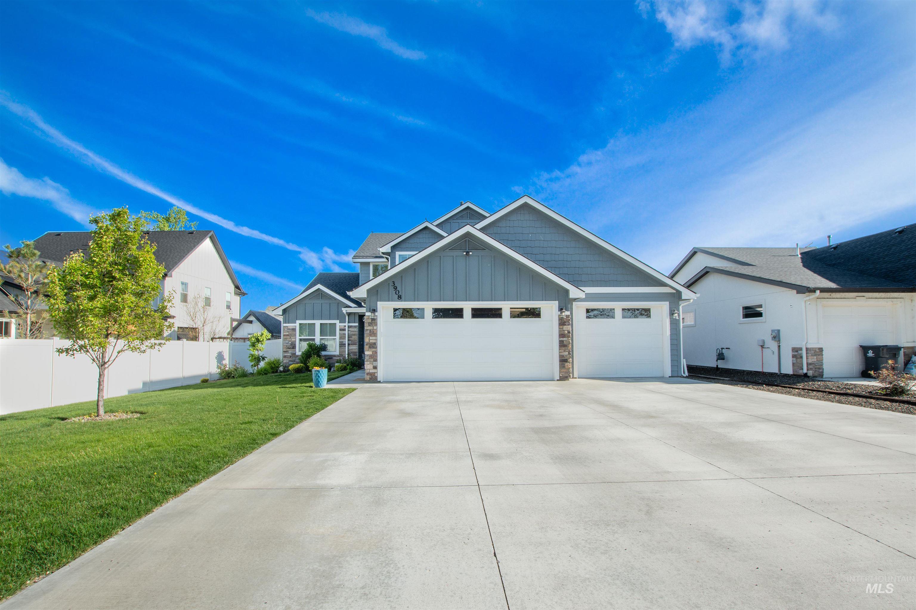 3908 E Park Ridge Dr, Nampa, Idaho 83687, 5 Bedrooms, 2.5 Bathrooms, Residential For Sale, Price $570,000, 98946878