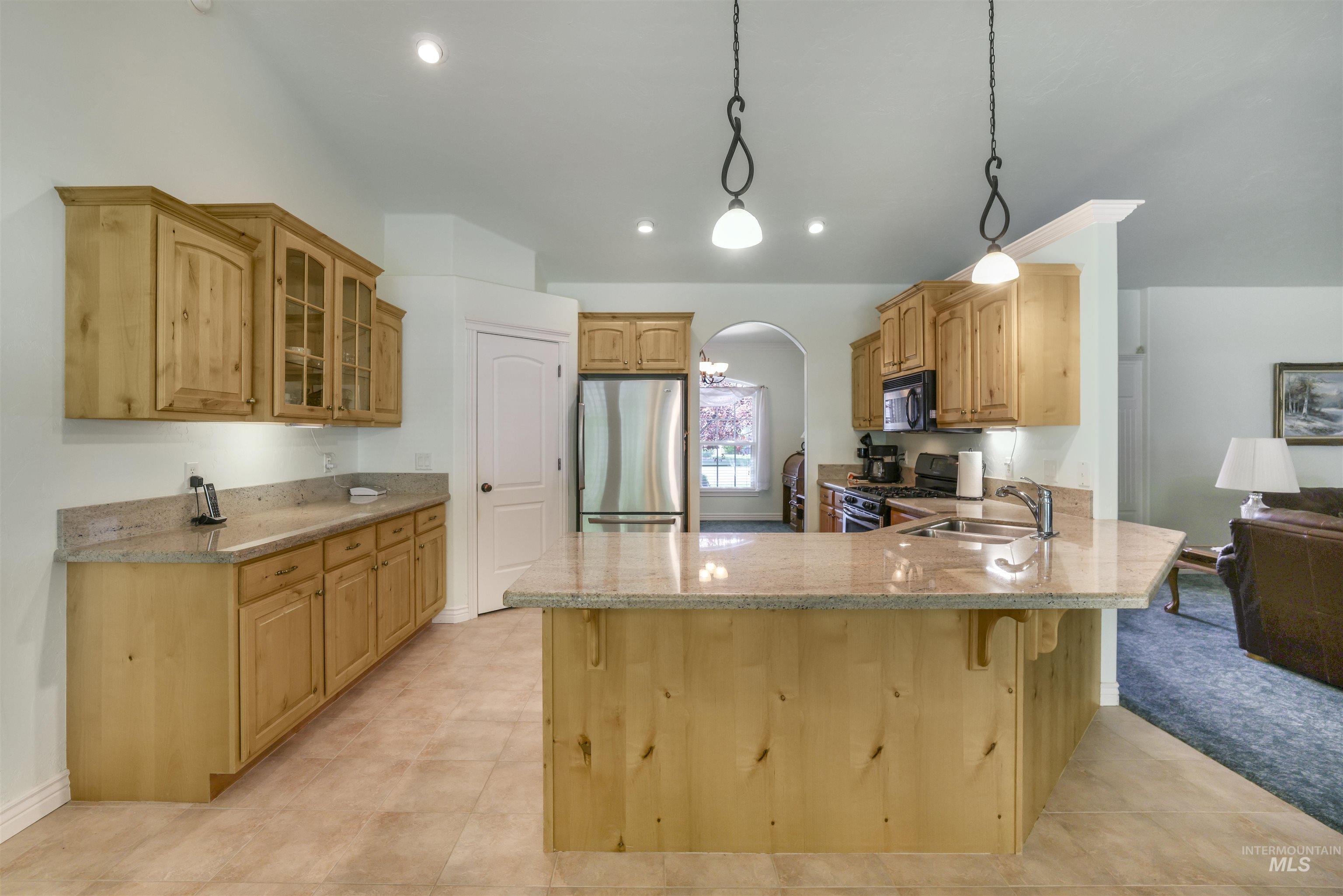 3512 E 3980 N, Kimberly, Idaho 83341, 4 Bedrooms, 2.5 Bathrooms, Residential For Sale, Price $774,900, 98946886