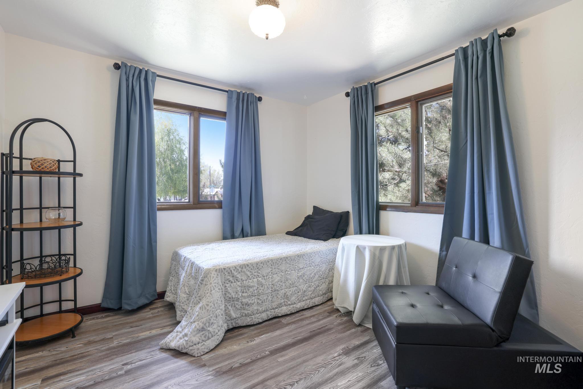 204 E Kootenai Ave, Richfield, Idaho 83349, 3 Bedrooms, 2 Bathrooms, Residential For Sale, Price $355,000, 98946893