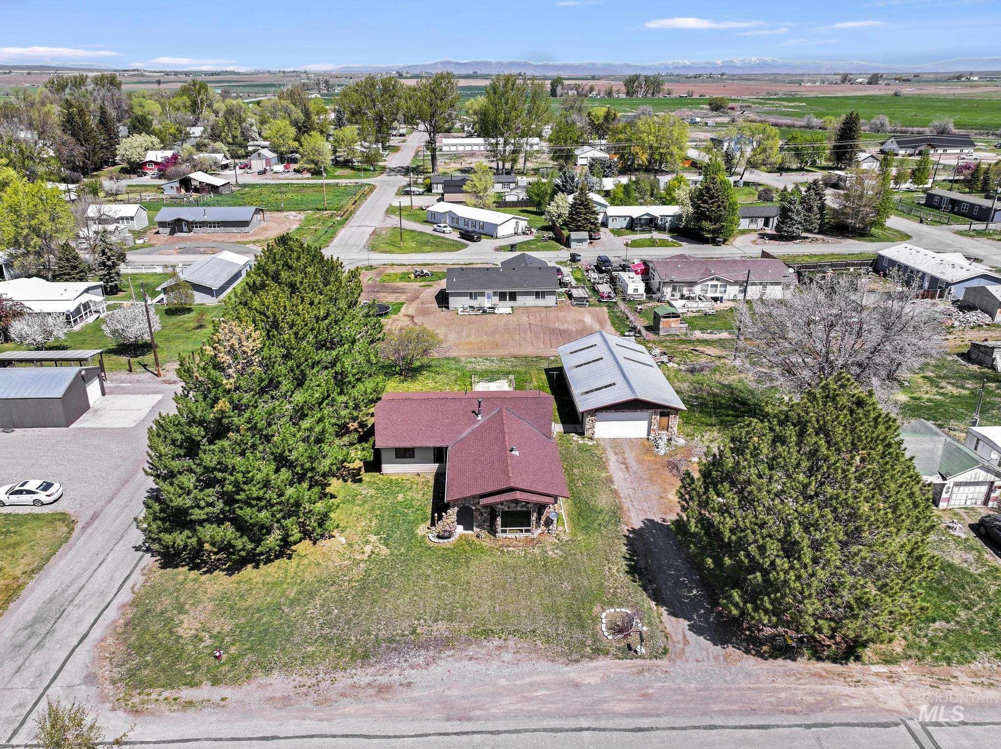 204 E Kootenai Ave, Richfield, Idaho 83349, 3 Bedrooms, 2 Bathrooms, Residential For Sale, Price $355,000, 98946893