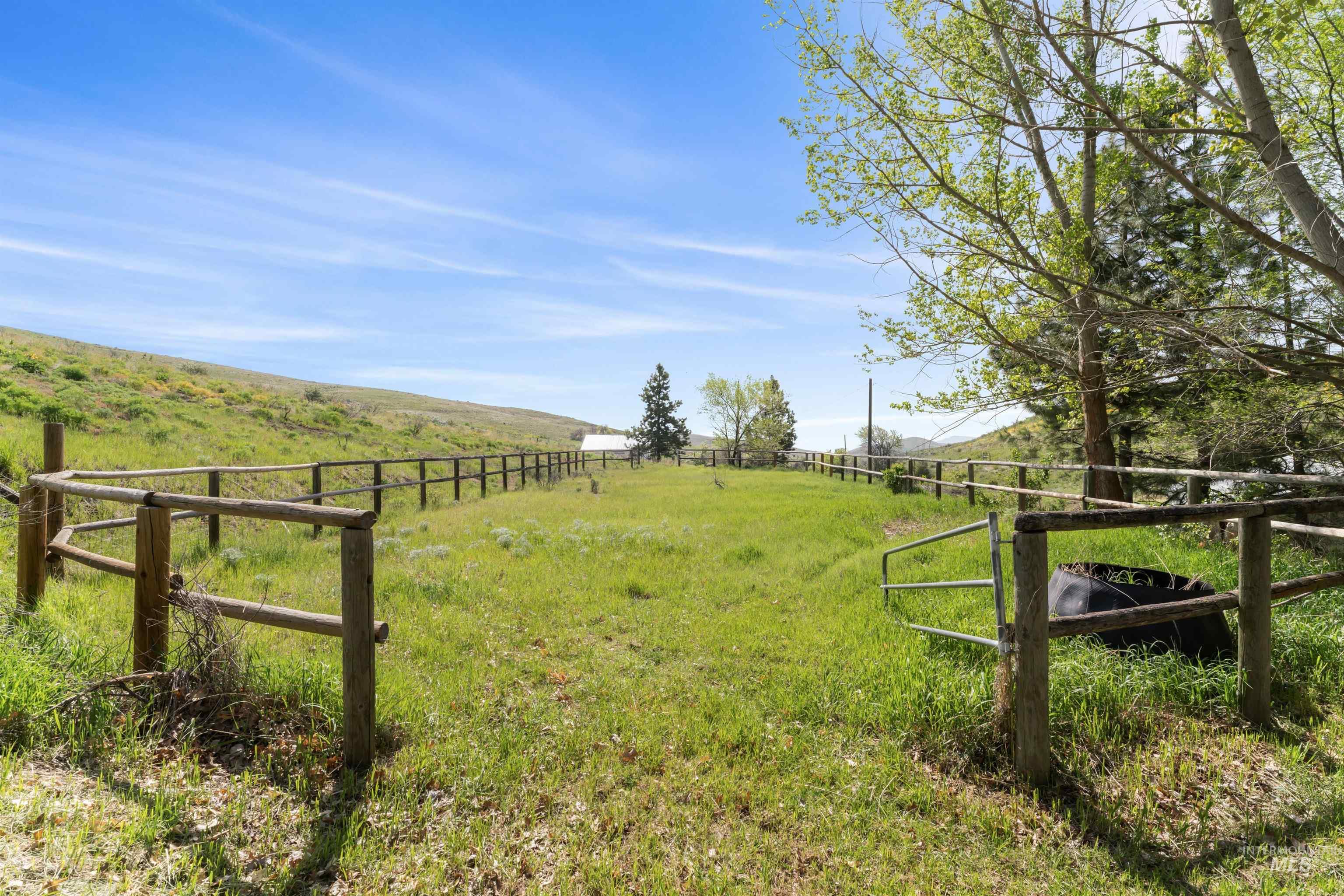 3534 Advent Gulch, Cambridge, Idaho 83610, 3 Bedrooms, 2 Bathrooms, Residential For Sale, Price $685,000, 98946896