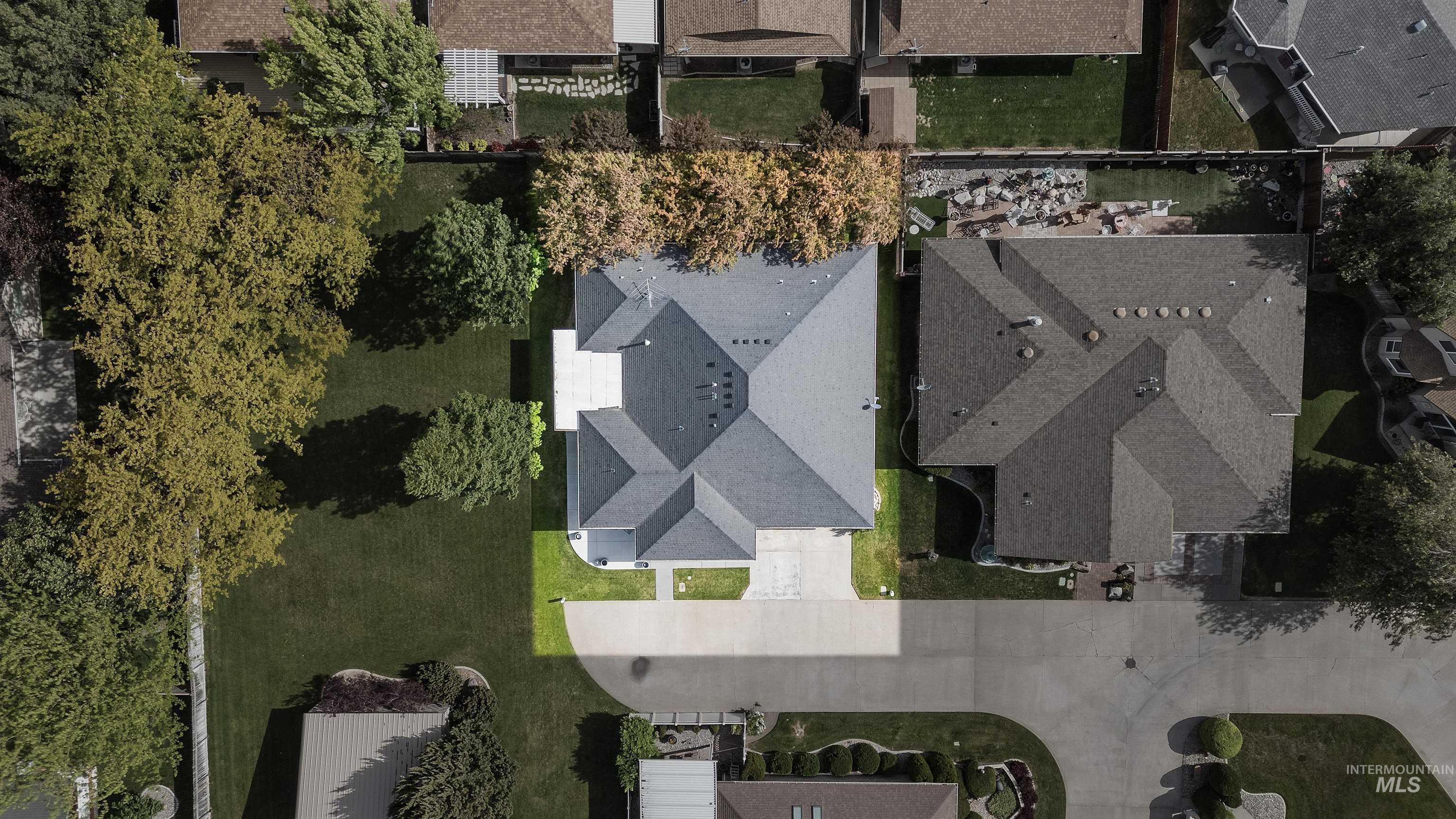 2380 Twin Oaks Park, Twin Falls, Idaho 83301, 3 Bedrooms, 3.5 Bathrooms, Residential For Sale, Price $619,900, 98946909