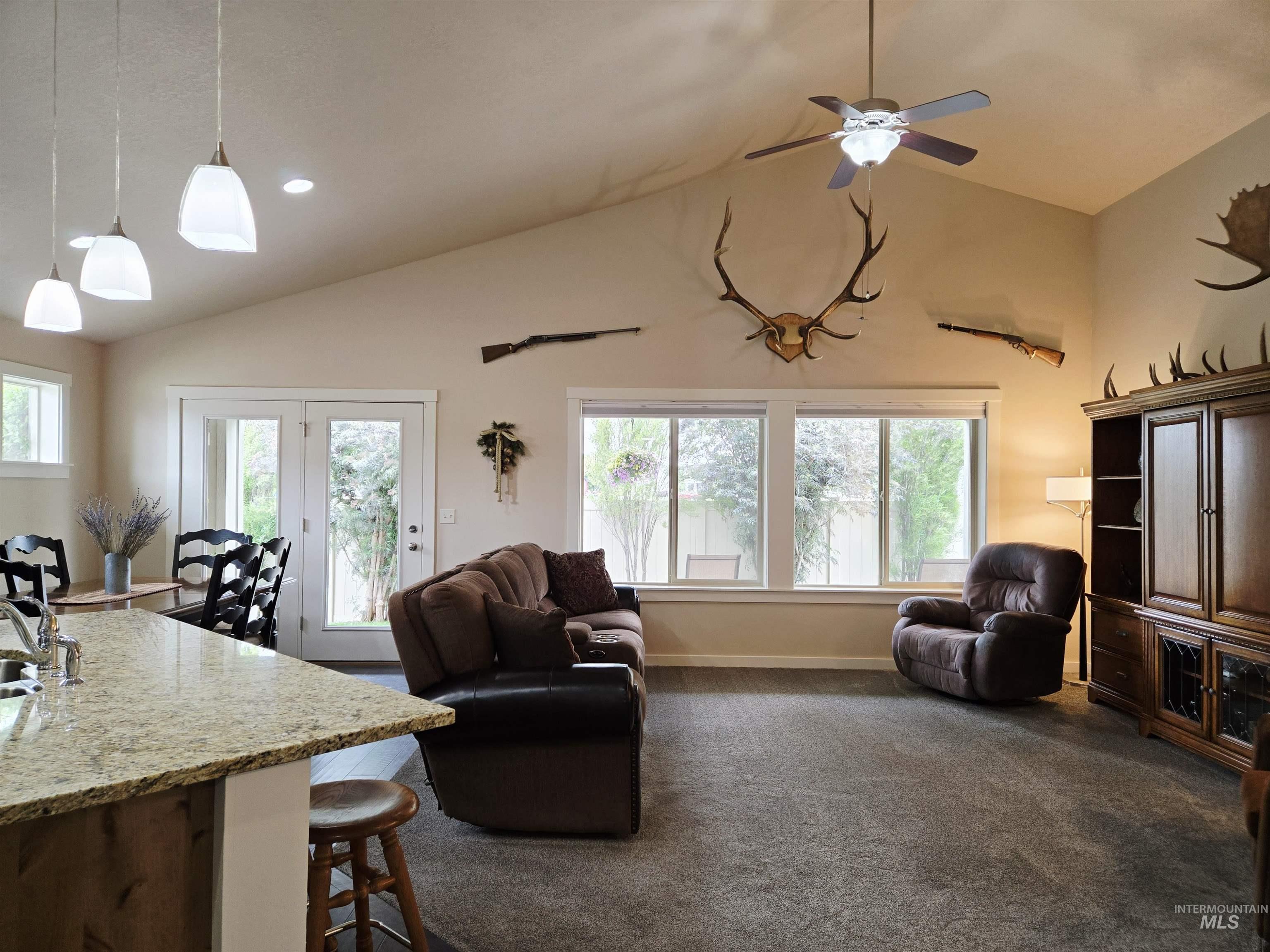 2716 Dogwood Ave, Fruitland, Idaho 83619, 3 Bedrooms, 2 Bathrooms, Residential For Sale, Price $545,000, 98946918