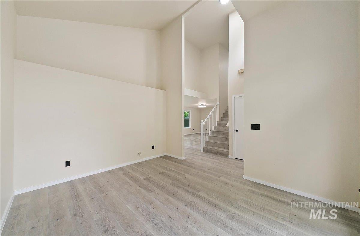 5079 N Hertford Way, Boise, Idaho 83714, 3 Bedrooms, 2.5 Bathrooms, Residential For Sale, Price $429,000, 98946925