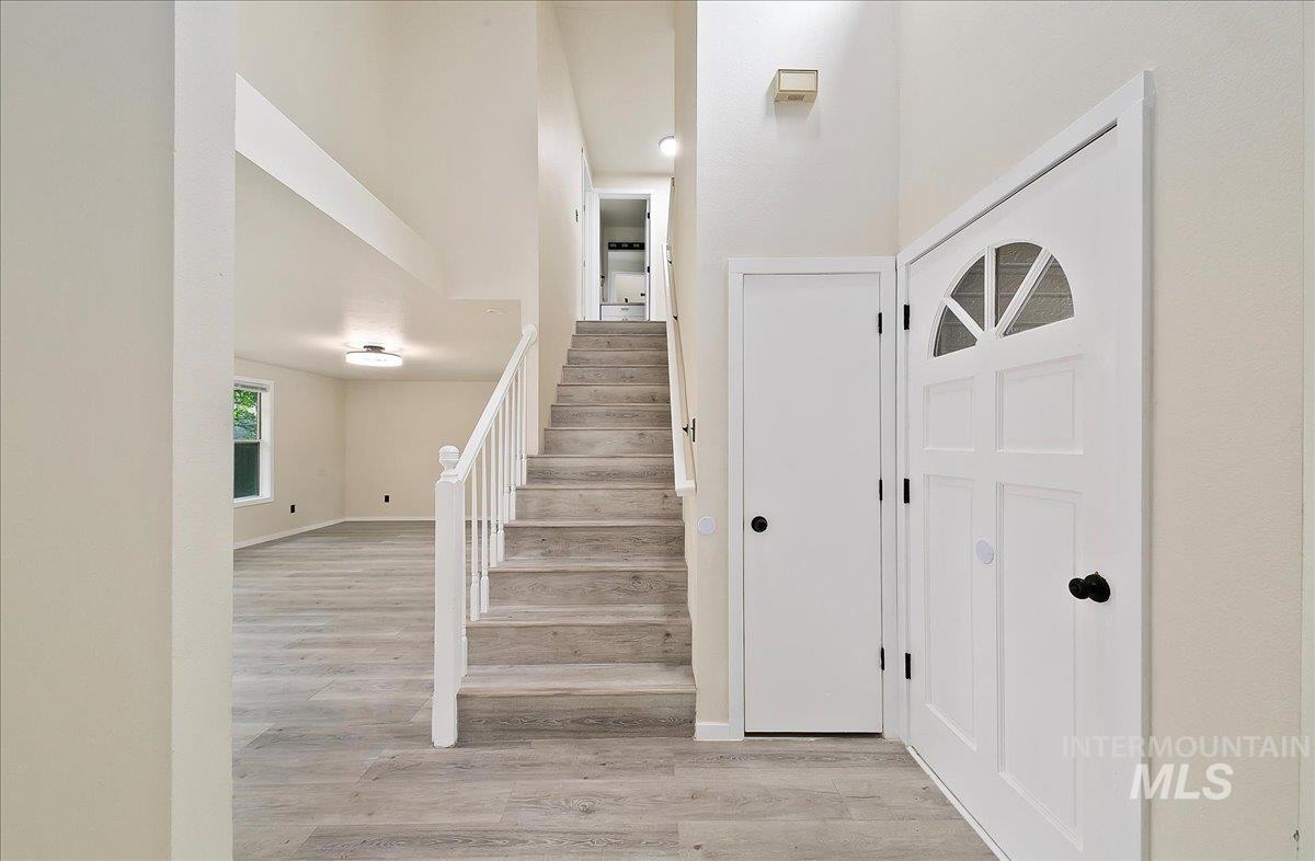 5079 N Hertford Way, Boise, Idaho 83714, 3 Bedrooms, 2.5 Bathrooms, Residential For Sale, Price $429,000, 98946925