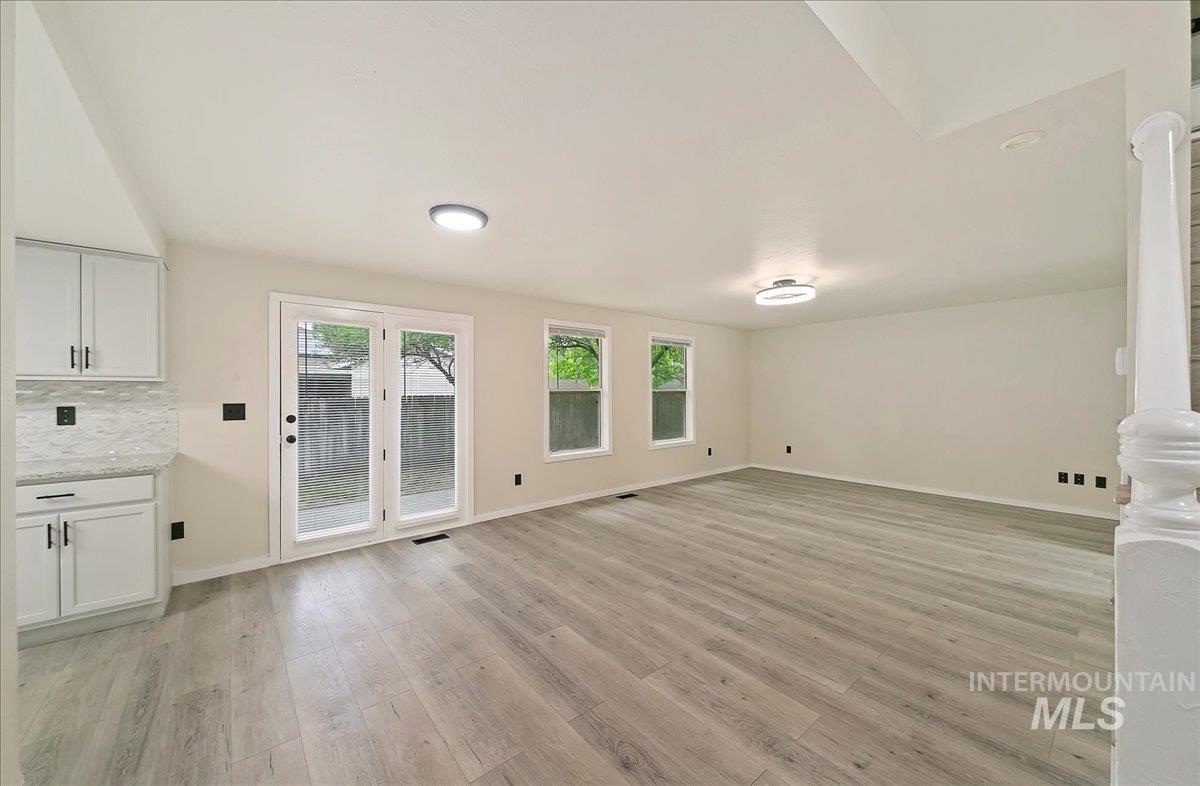 5079 N Hertford Way, Boise, Idaho 83714, 3 Bedrooms, 2.5 Bathrooms, Residential For Sale, Price $429,000, 98946925