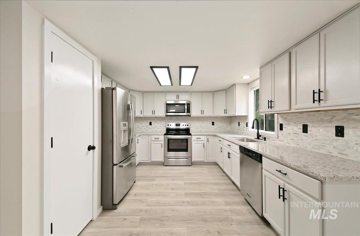 5079 N Hertford Way, Boise, Idaho 83714, 3 Bedrooms, 2.5 Bathrooms, Residential For Sale, Price $429,000, 98946925