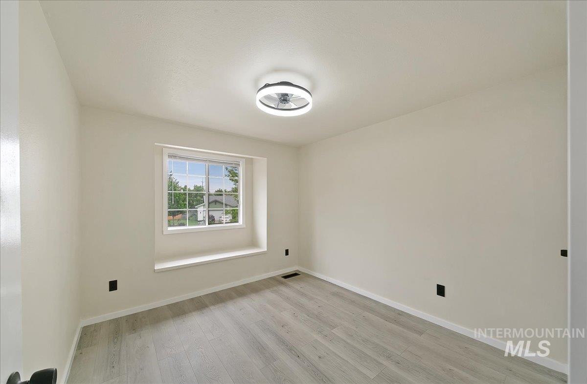 5079 N Hertford Way, Boise, Idaho 83714, 3 Bedrooms, 2.5 Bathrooms, Residential For Sale, Price $429,000, 98946925