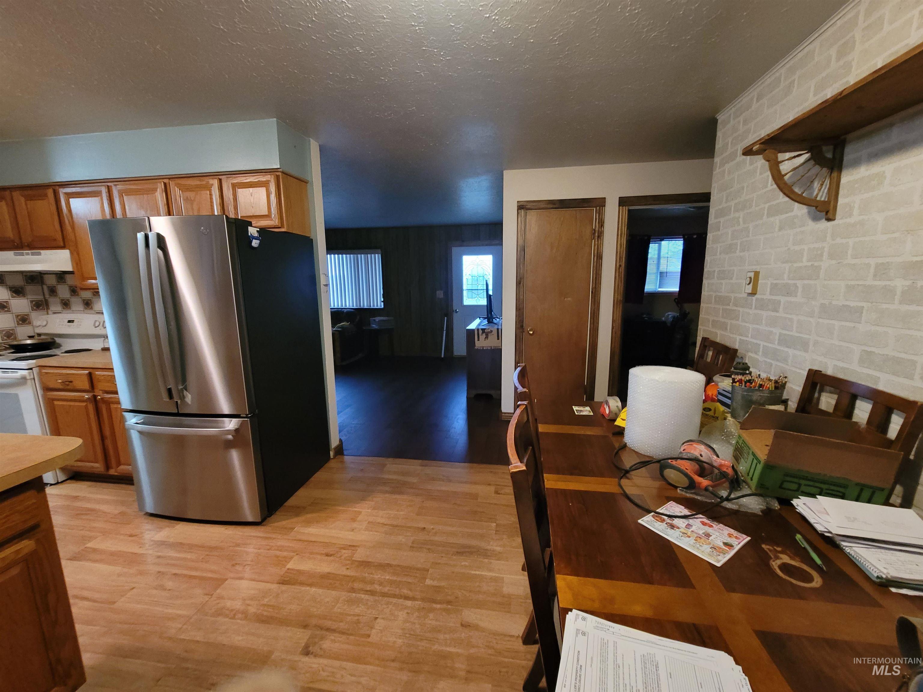 2201 E 1775 S, Gooding, Idaho 83330, 3 Bedrooms, 1 Bathroom, Residential For Sale, Price $375,000, 98946939