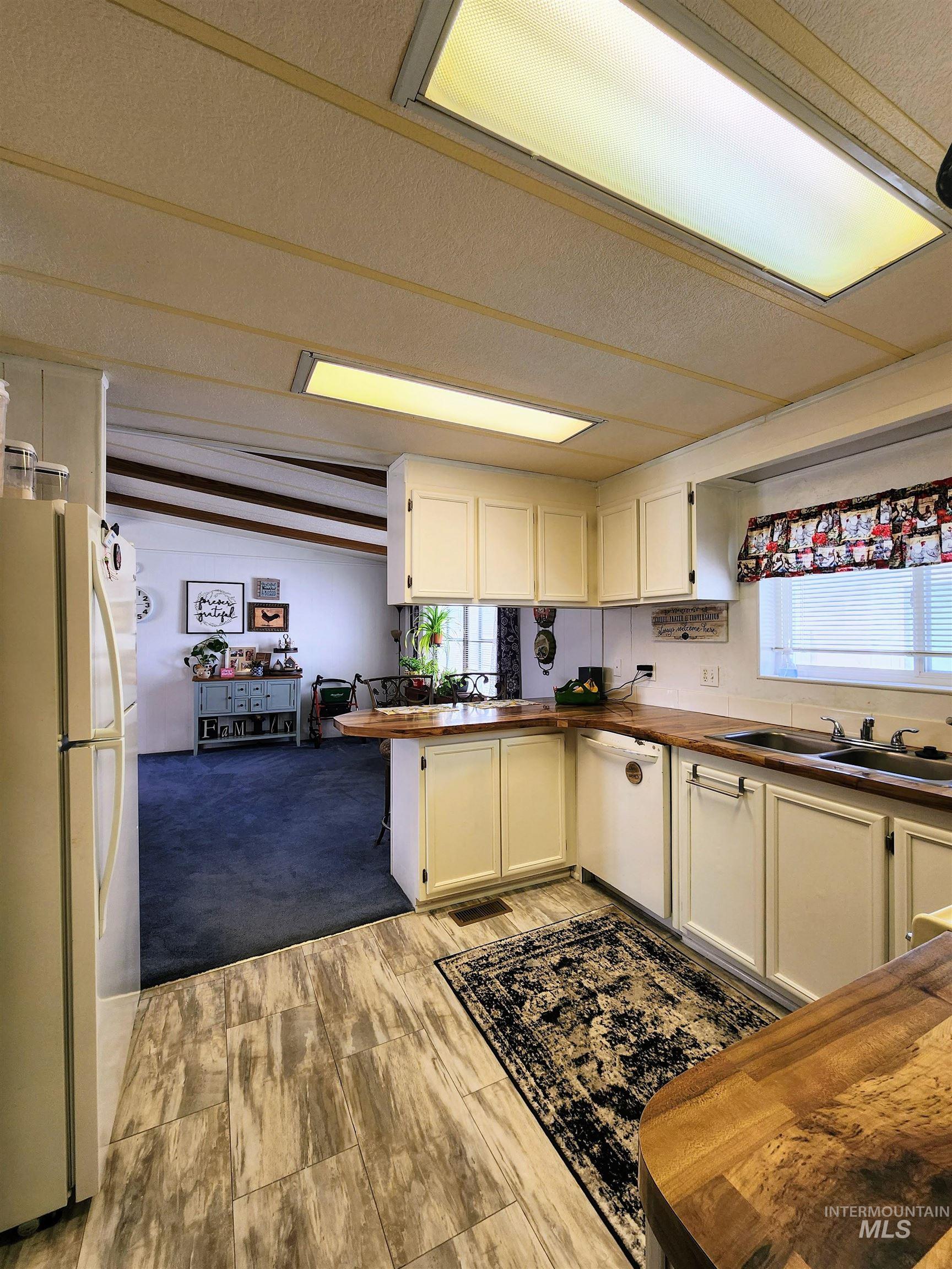 1414 Park Ave, Burley, Idaho 83318, 3 Bedrooms, 2 Bathrooms, Residential For Sale, Price $118,000, 98946941