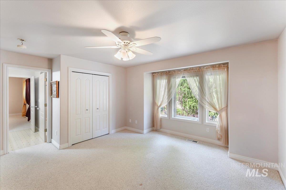5130 N Lakemont Ln, Garden City, Idaho 83714, 4 Bedrooms, 2.5 Bathrooms, Residential For Sale, Price $999,900, 98946972
