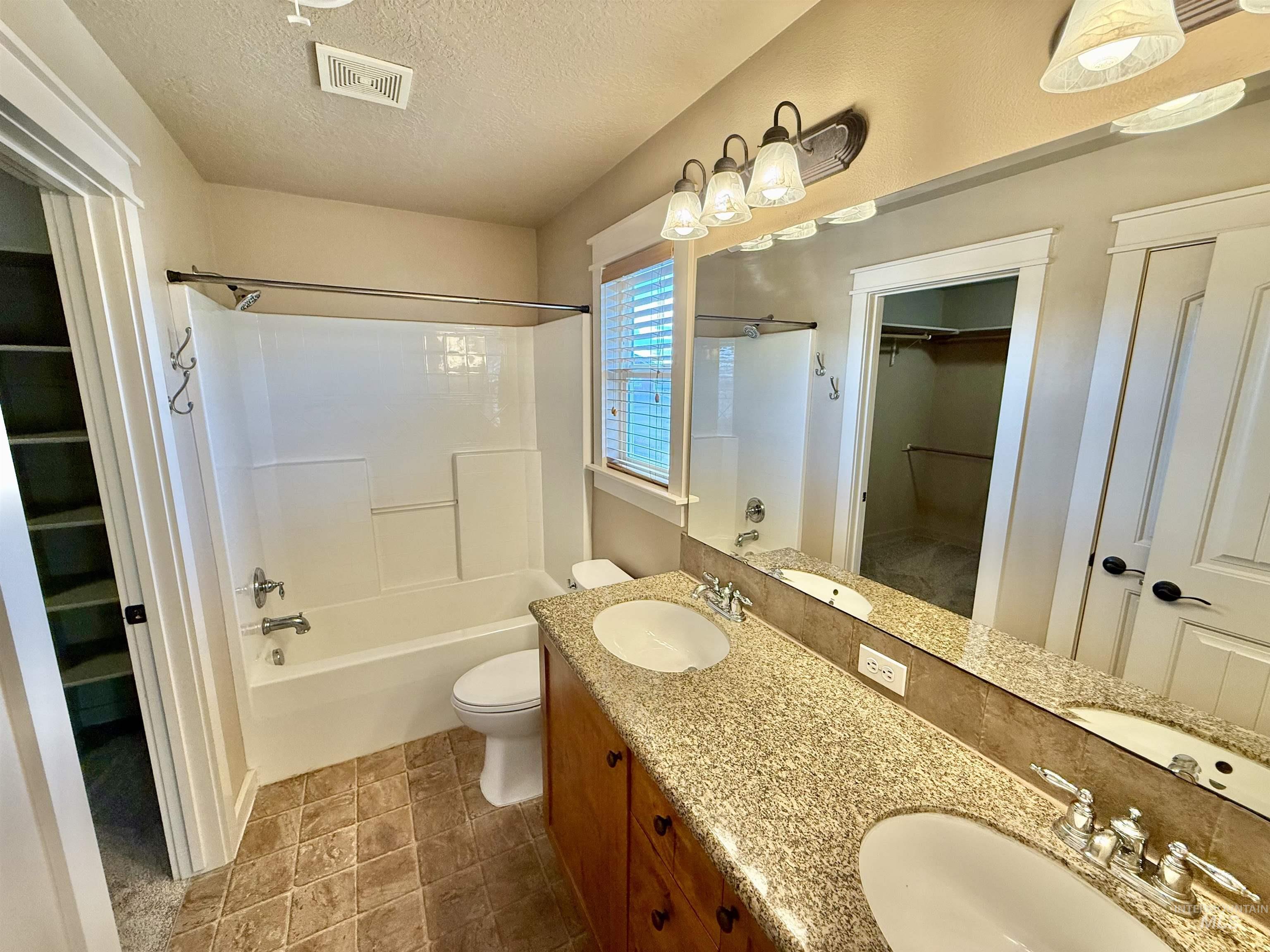 1241 W Ann Taylor St., Meridian, Idaho 83646-4076, 3 Bedrooms, 2.5 Bathrooms, Residential For Sale, Price $430,000, 98946982