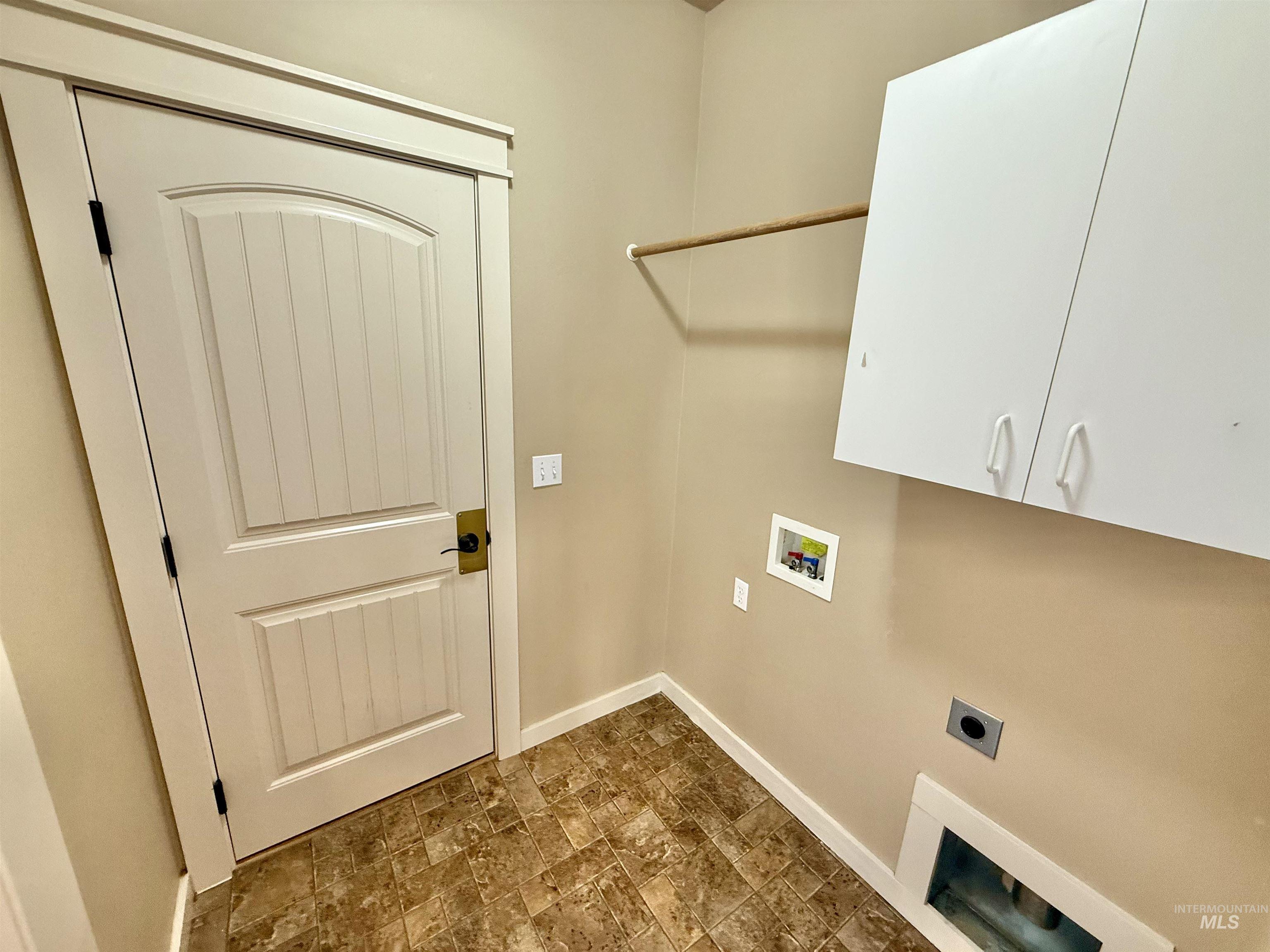 1241 W Ann Taylor St., Meridian, Idaho 83646-4076, 3 Bedrooms, 2.5 Bathrooms, Residential For Sale, Price $430,000, 98946982