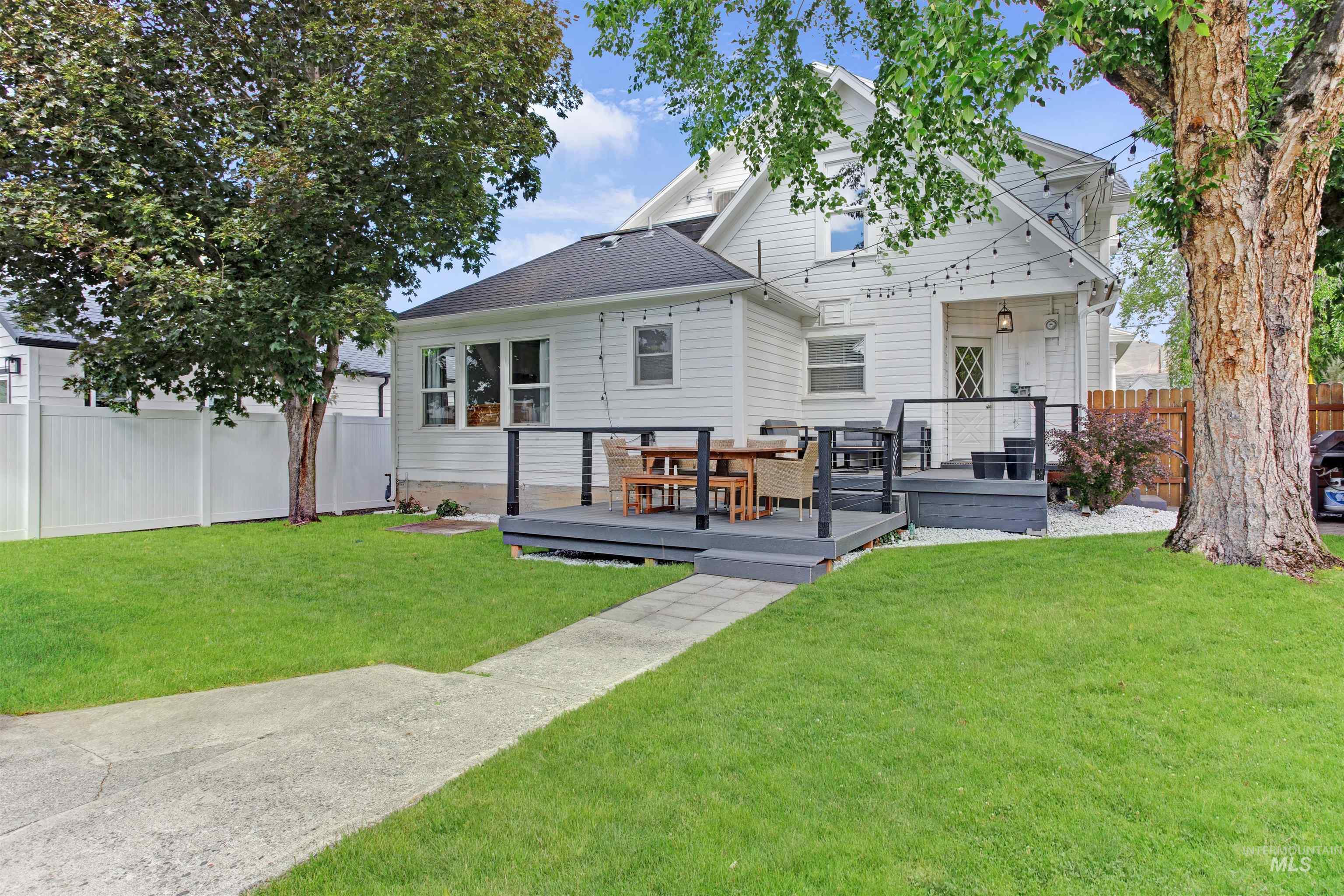 312 4th Ave, Lewiston, Idaho 83501, 4 Bedrooms, 2.5 Bathrooms, Residential For Sale, Price $579,000, 98947029