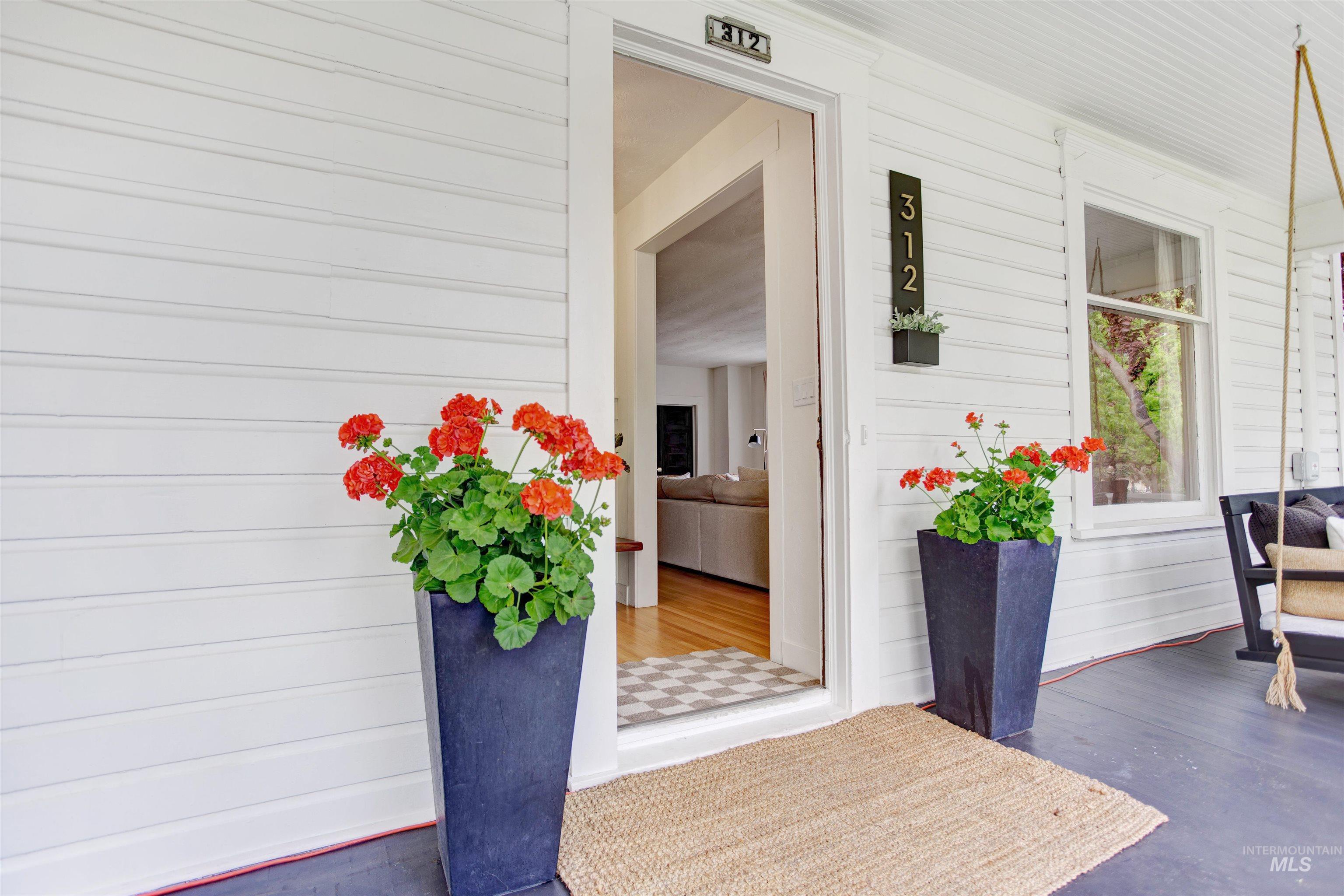 312 4th Ave, Lewiston, Idaho 83501, 4 Bedrooms, 2.5 Bathrooms, Residential For Sale, Price $579,000, 98947029