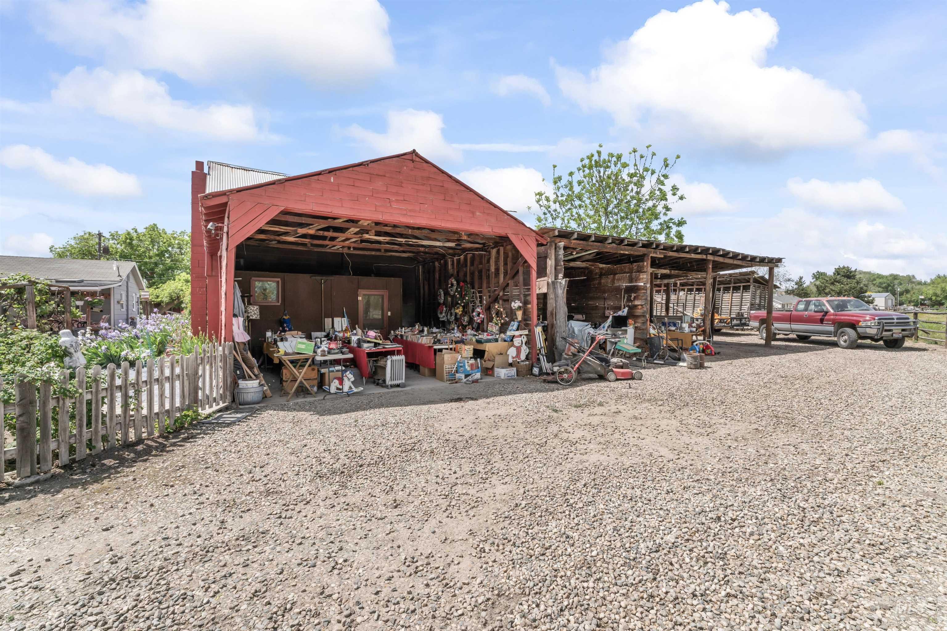 1444 W Black Canyon Hwy, Emmett, Idaho 83617, 4 Bedrooms, 2 Bathrooms, Residential For Sale, Price $850,000, 98947054