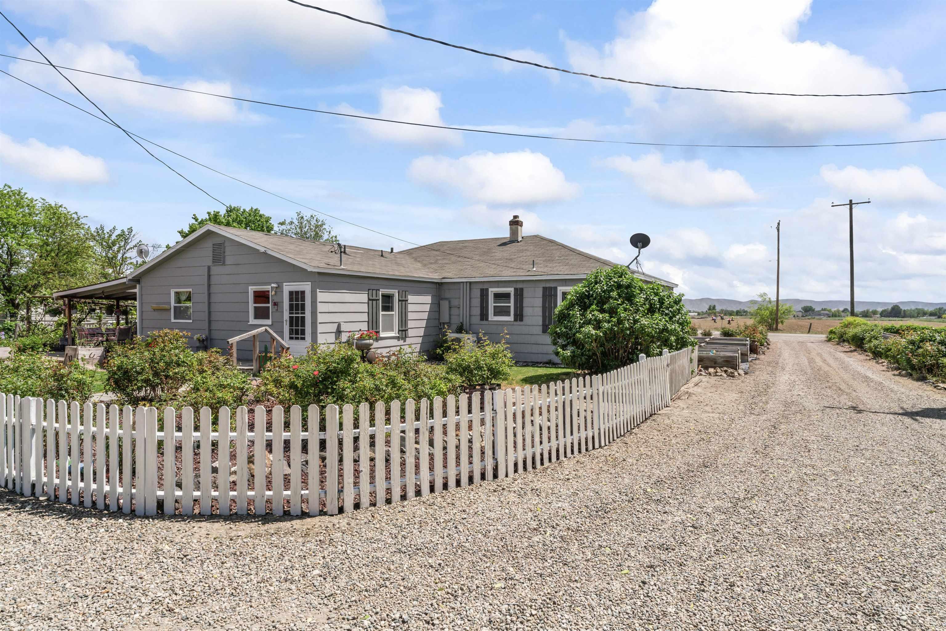 1444 W Black Canyon Hwy, Emmett, Idaho 83617, 4 Bedrooms, 2 Bathrooms, Residential For Sale, Price $850,000, 98947054