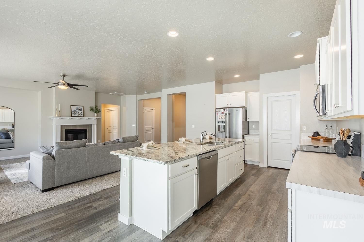 2578 N Iditarod, Kuna, Idaho 83634, 4 Bedrooms, 2 Bathrooms, Residential For Sale, Price $515,000, 98947072