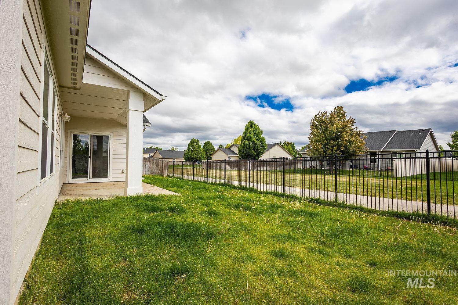 2578 N Iditarod, Kuna, Idaho 83634, 4 Bedrooms, 2 Bathrooms, Residential For Sale, Price $515,000, 98947072