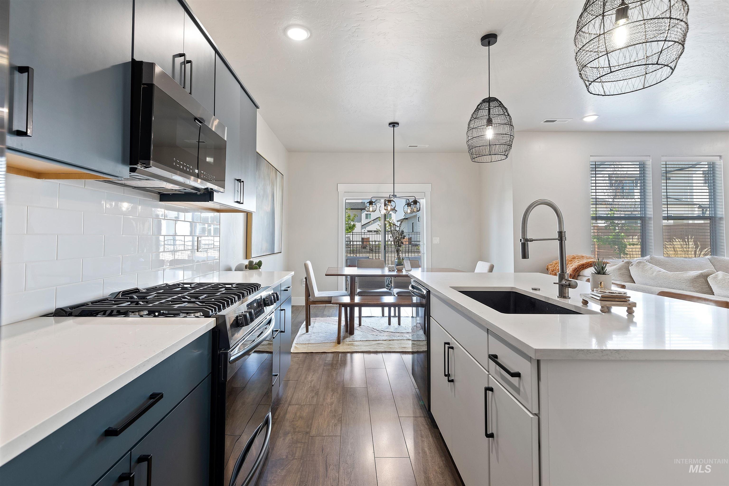 7172 W Riverwood St, Boise, Idaho 83709, 3 Bedrooms, 2.5 Bathrooms, Residential For Sale, Price $459,900, 98947094
