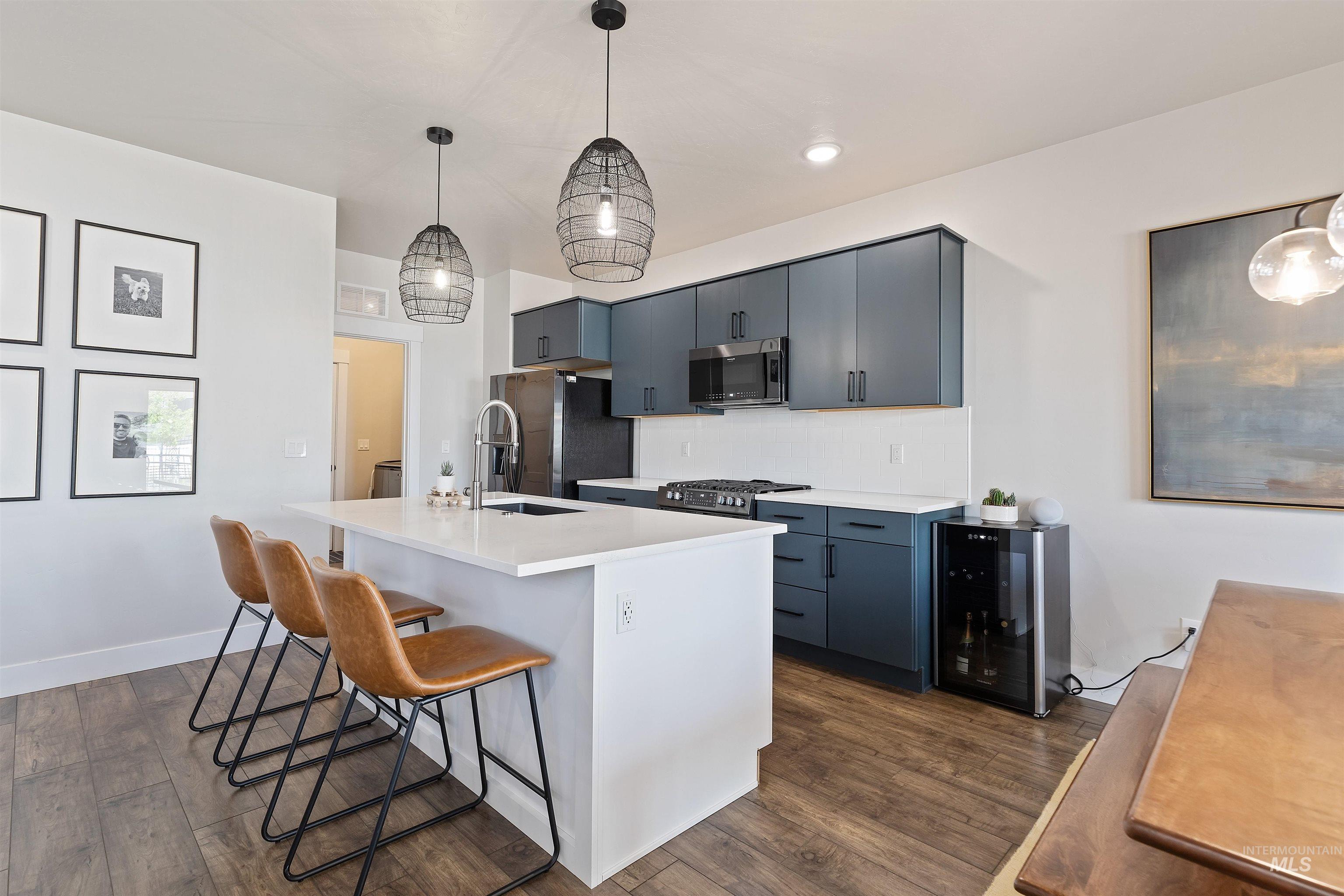 7172 W Riverwood St, Boise, Idaho 83709, 3 Bedrooms, 2.5 Bathrooms, Residential For Sale, Price $459,900, 98947094