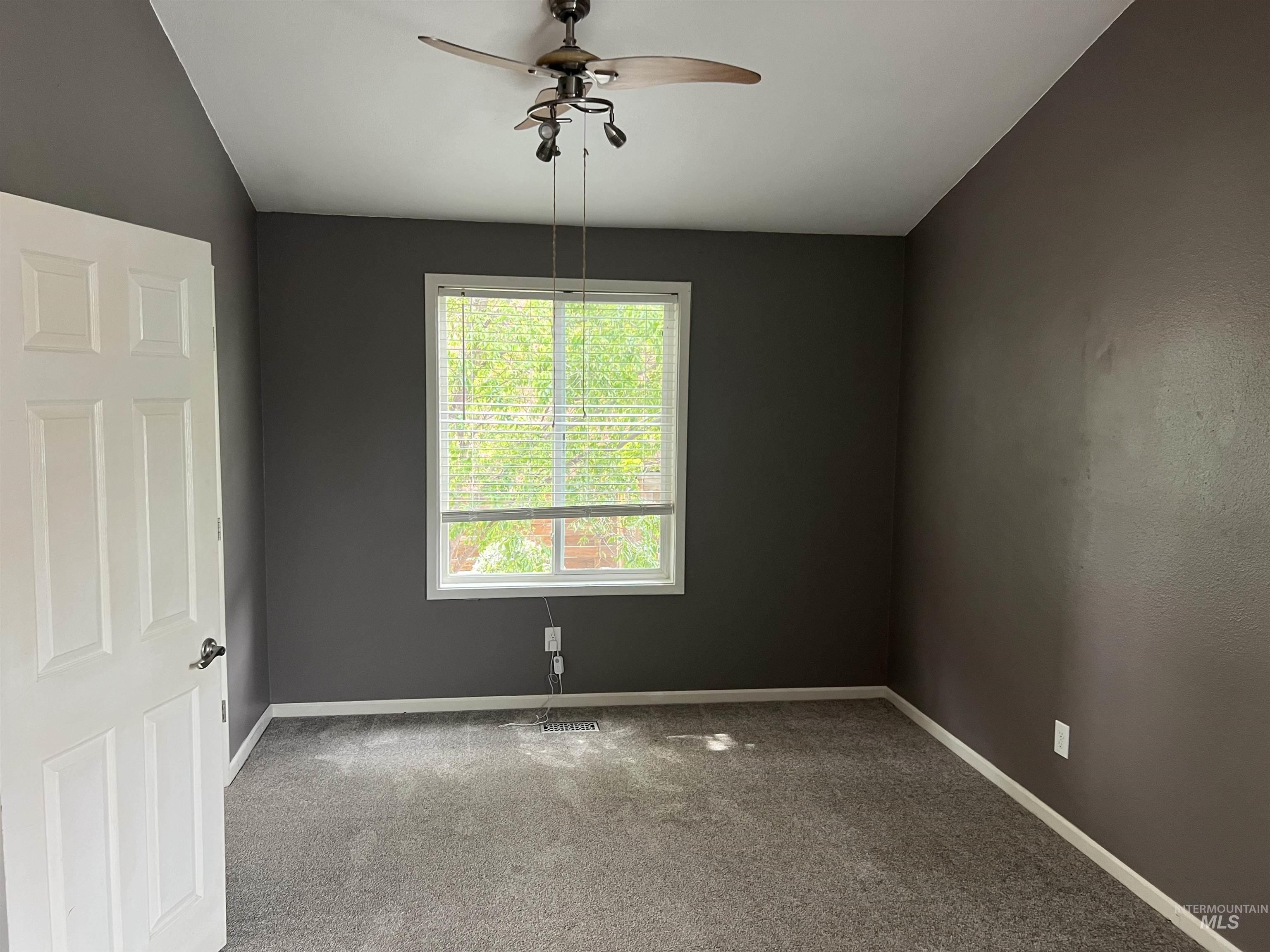 8118 W Hummel Drive, Boise, Idaho 83709, 3 Bedrooms, 2 Bathrooms, Residential For Sale, Price $499,000, 98947109