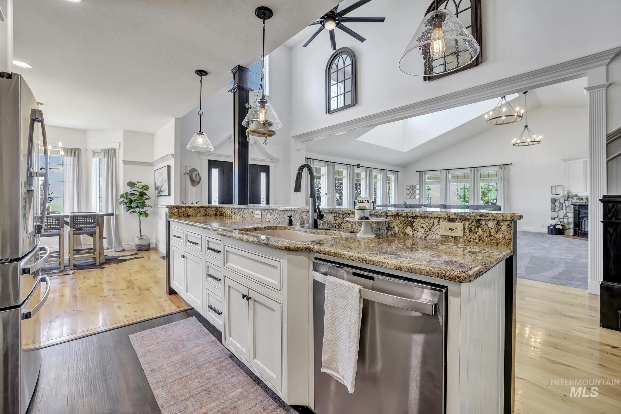 930 W Wanda Lane, Heyburn, Idaho 83336, 7 Bedrooms, 4 Bathrooms, Residential For Sale, Price $1,198,000, 98947130