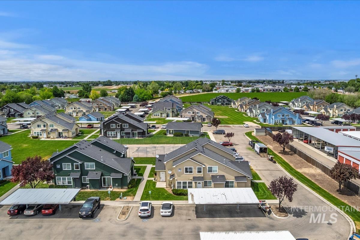 16953 N Pamela's Loop, Nampa, Idaho 83651, 2 Bedrooms, 2 Bathrooms, Residential Income For Sale, Price $839,900, 98947133