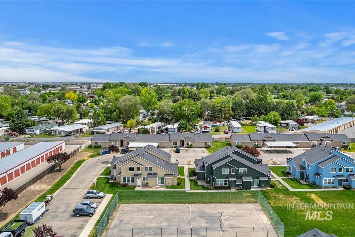 16953 N Pamela's Loop, Nampa, Idaho 83651, 2 Bedrooms, 2 Bathrooms, Residential Income For Sale, Price $839,900, 98947133