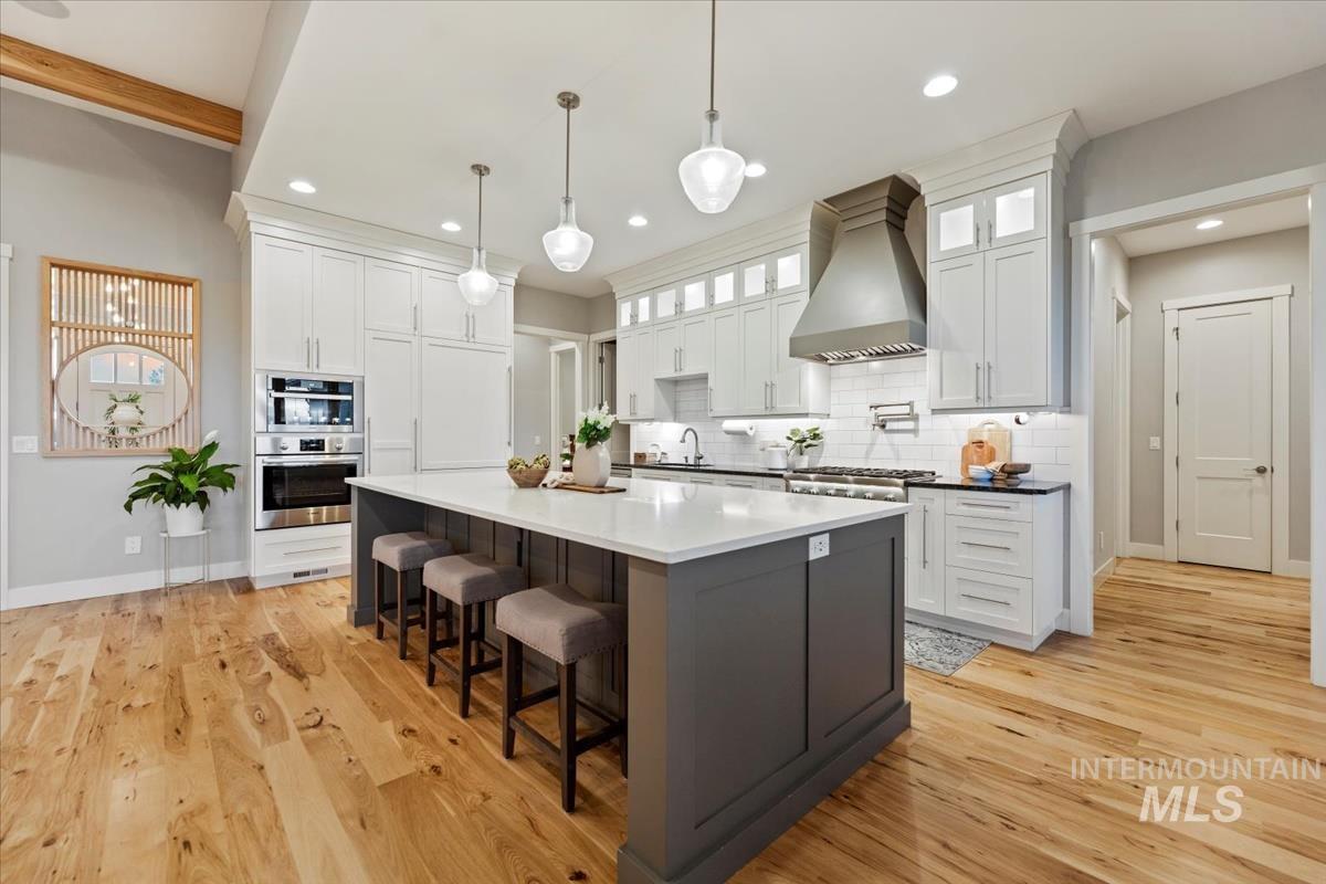 4570 W Salix Drive, Meridian, Idaho 83646, 3 Bedrooms, 2.5 Bathrooms, Residential For Sale, Price $1,699,000, 98947140
