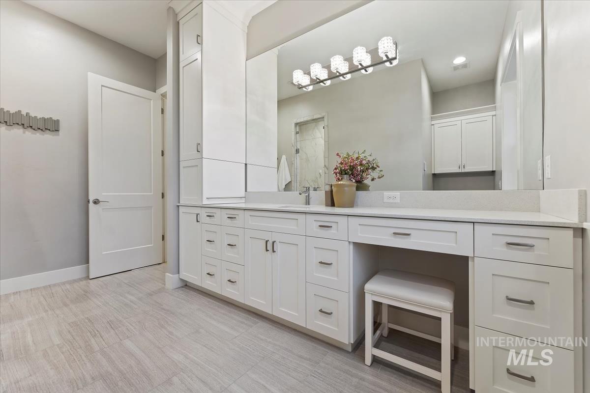 4570 W Salix Drive, Meridian, Idaho 83646, 3 Bedrooms, 2.5 Bathrooms, Residential For Sale, Price $1,699,000, 98947140