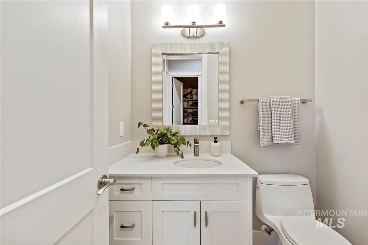 4570 W Salix Drive, Meridian, Idaho 83646, 3 Bedrooms, 2.5 Bathrooms, Residential For Sale, Price $1,699,000, 98947140