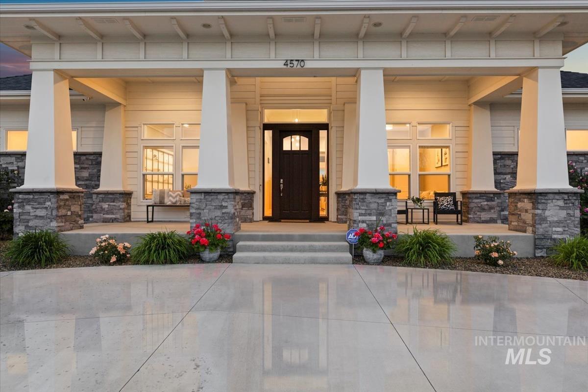 4570 W Salix Drive, Meridian, Idaho 83646, 3 Bedrooms, 2.5 Bathrooms, Residential For Sale, Price $1,699,000, 98947140