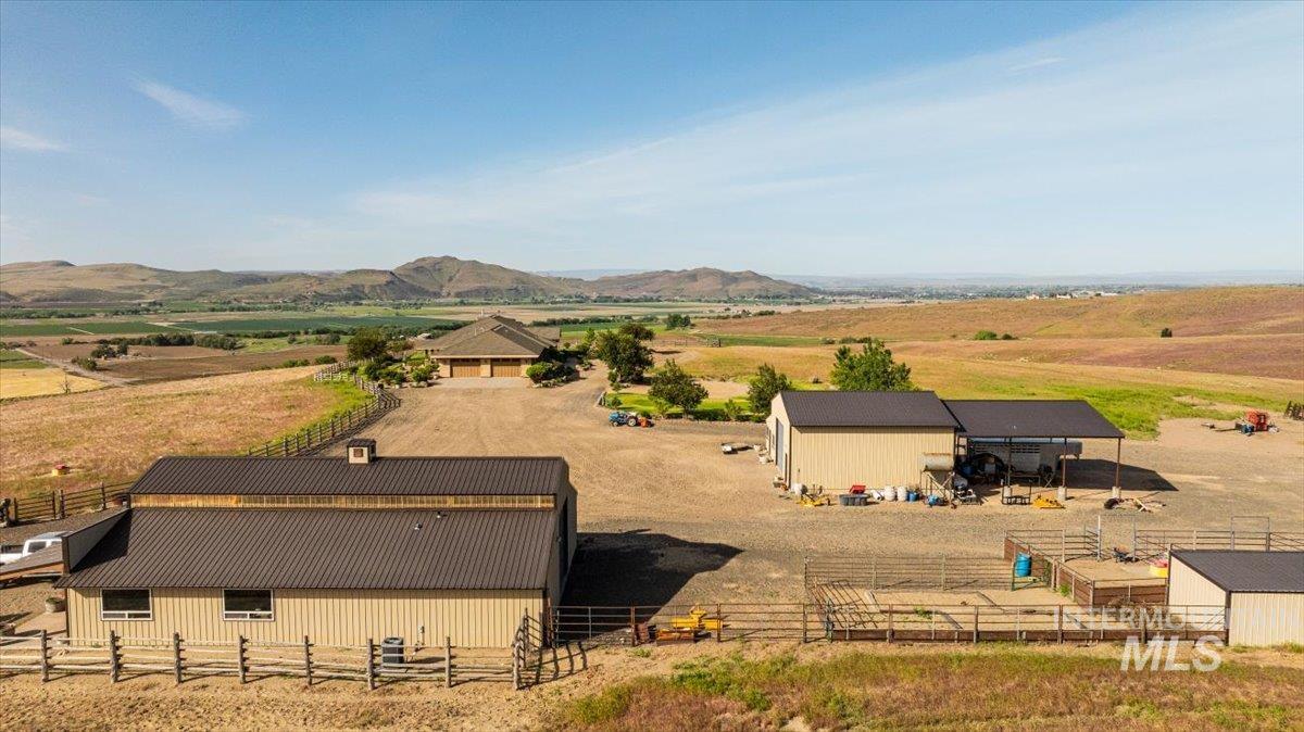 1270 Hillcrest Dr., Vale, Oregon 97918, 3 Bedrooms, 4 Bathrooms, Farm & Ranch For Sale, Price $2,400,000, 98947142