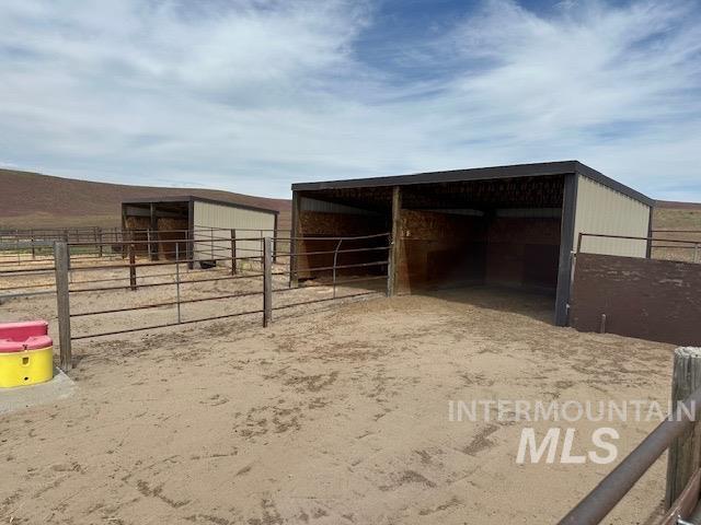1270 Hillcrest Dr., Vale, Oregon 97918, 3 Bedrooms, 4 Bathrooms, Farm & Ranch For Sale, Price $2,400,000, 98947142